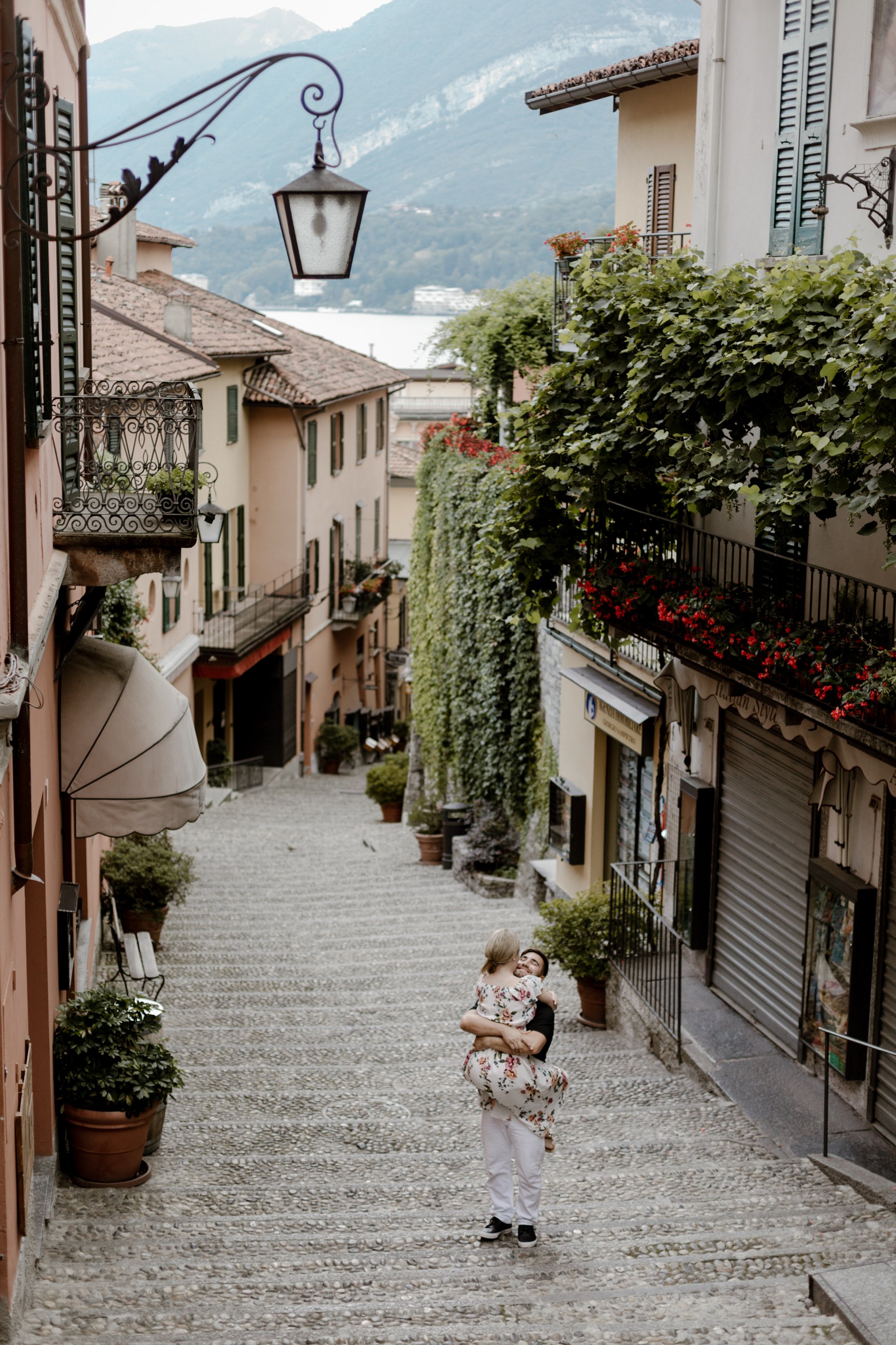 Lake Como-Italy-travel-story-Flytographer-13