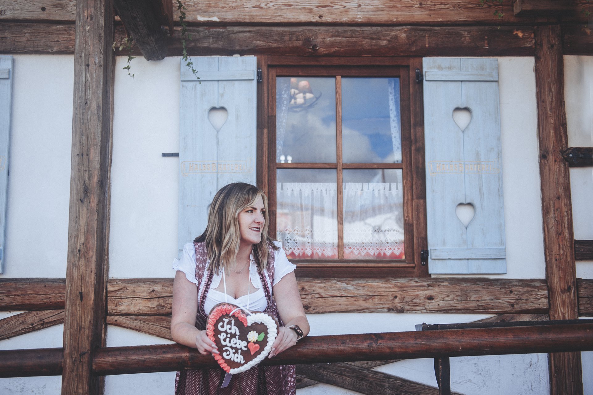 Munich-Germany-travel-story-Flytographer-25