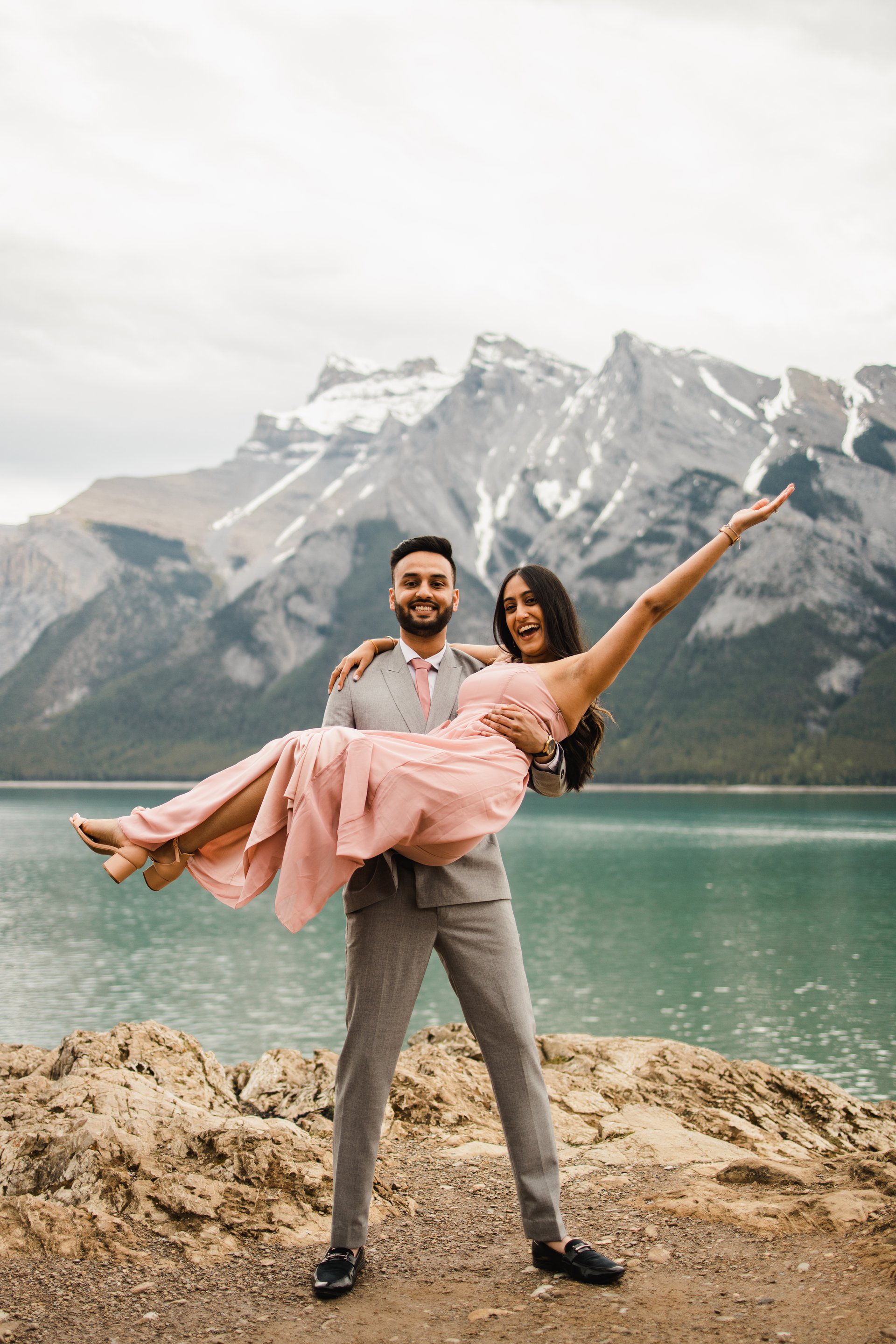 Banff-Canada-travel-story-Flytographer-4