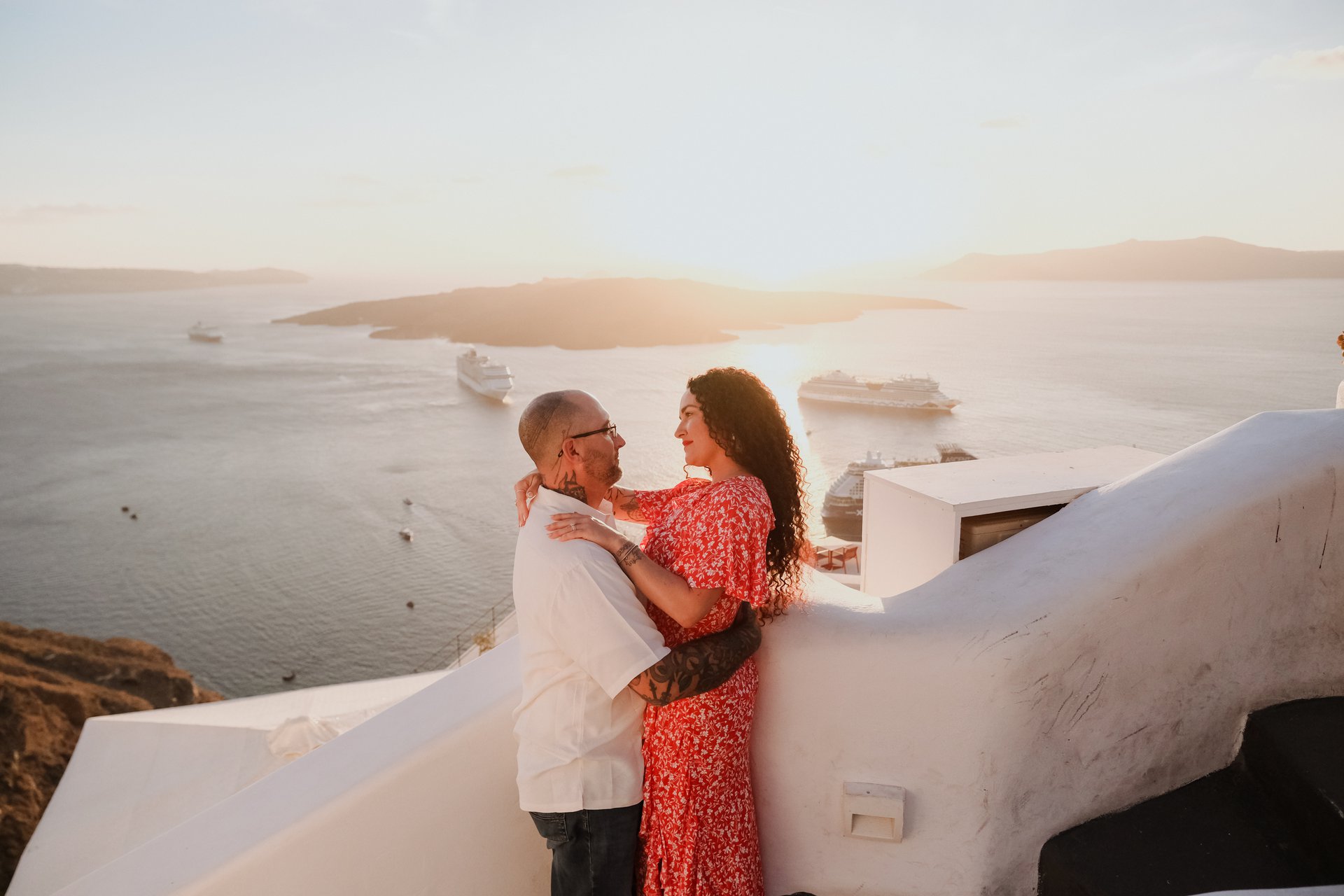 Santorini-Greece-travel-story-Flytographer-31