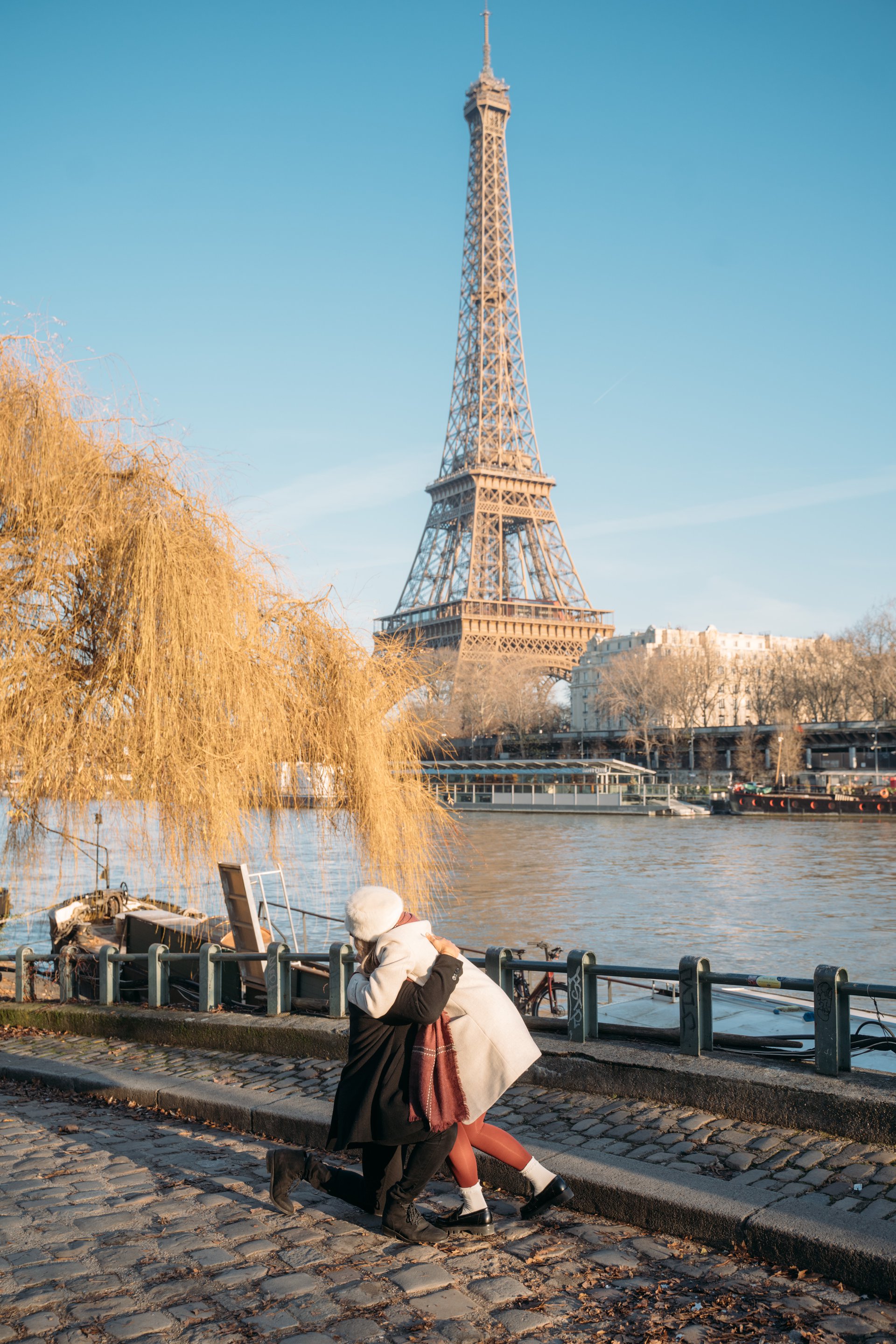 Paris-France-travel-story-Flytographer-5