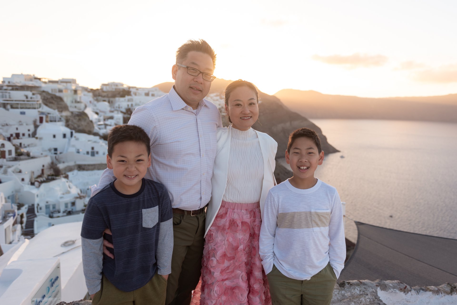 Santorini-Greece-travel-story-Flytographer-13