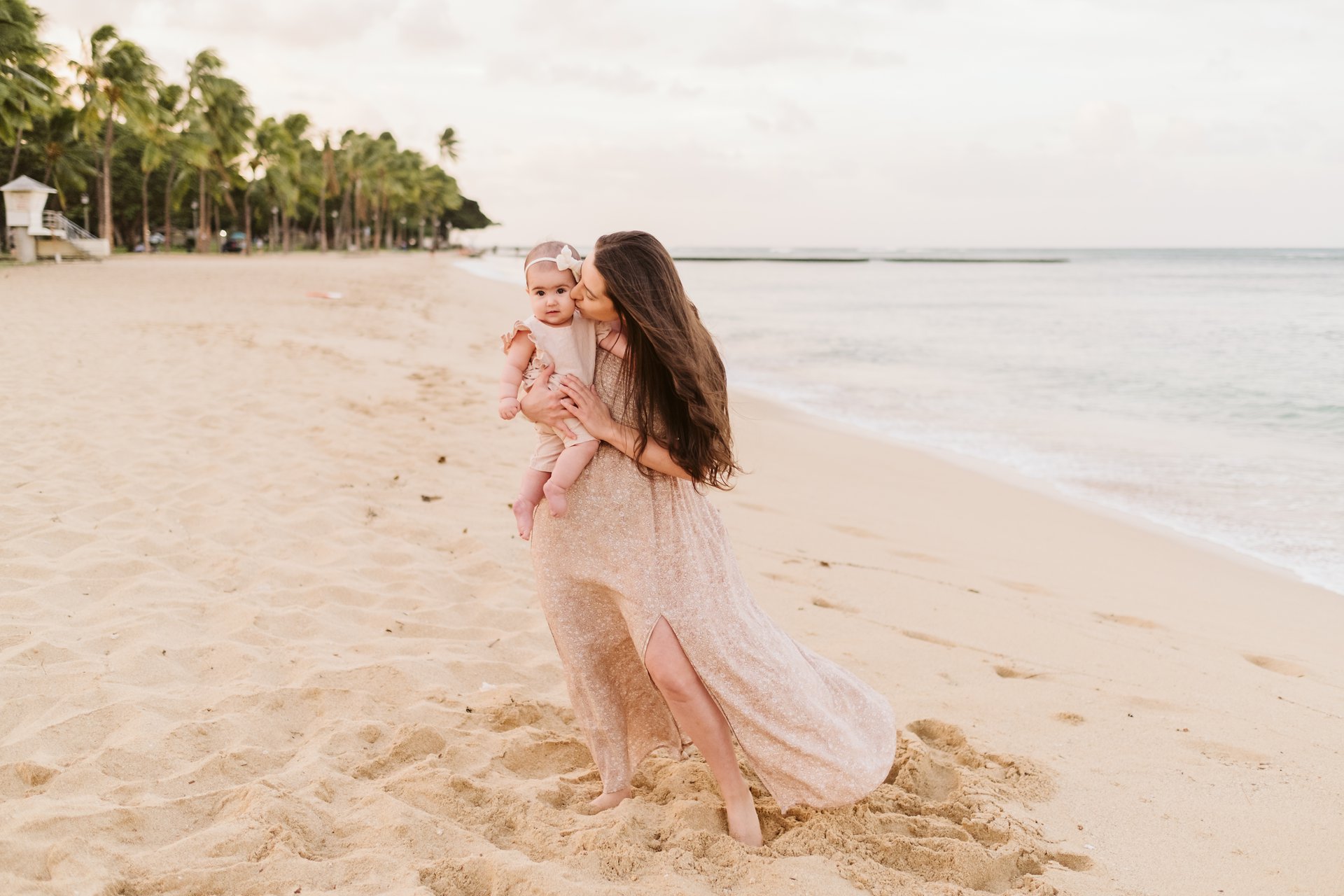 Honolulu-United States-travel-story-Flytographer-10