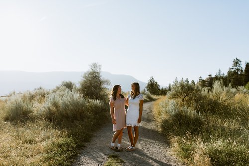 Kelowna photoshoot at Knox Mountain Park