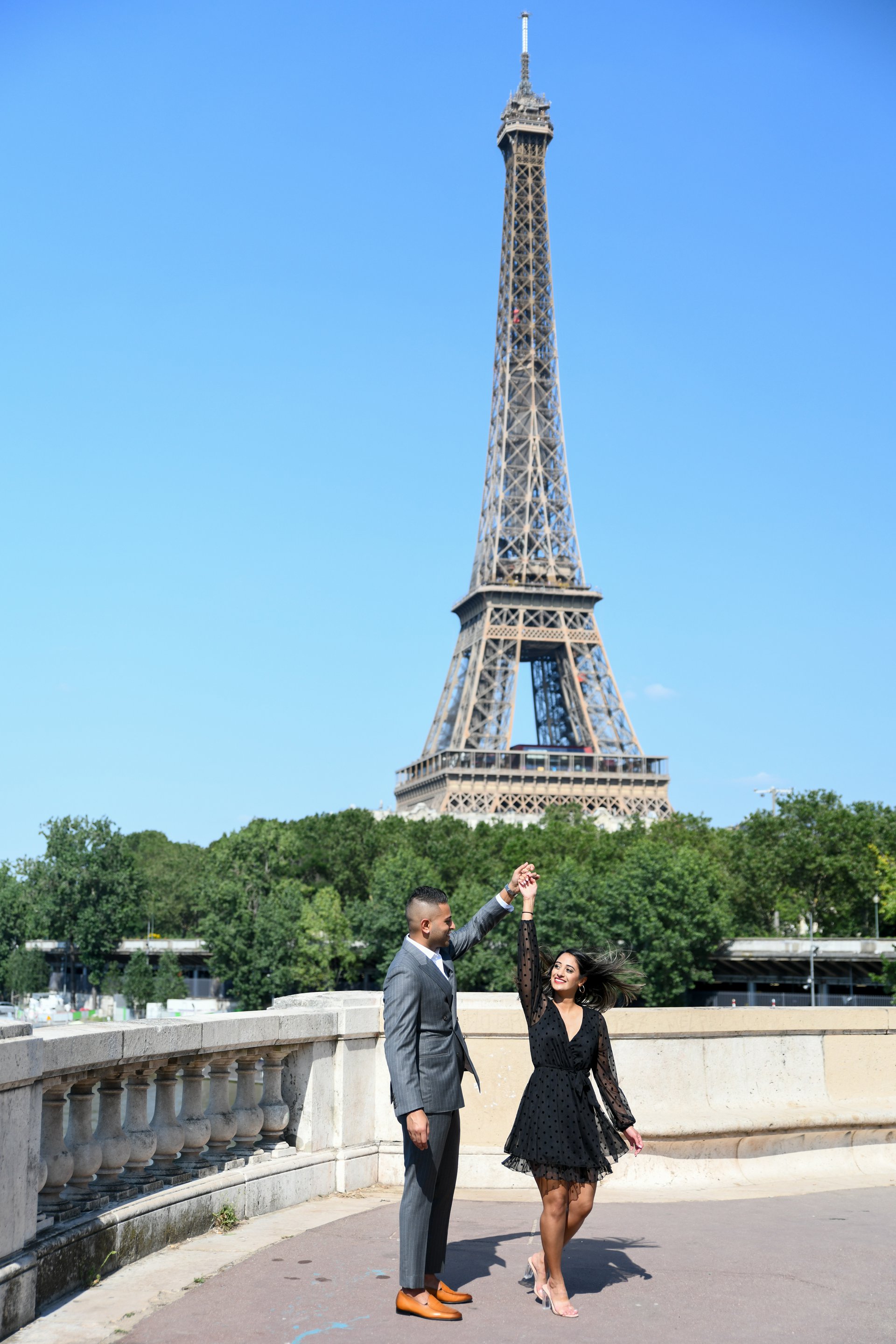 Paris-France-travel-story-Flytographer-5