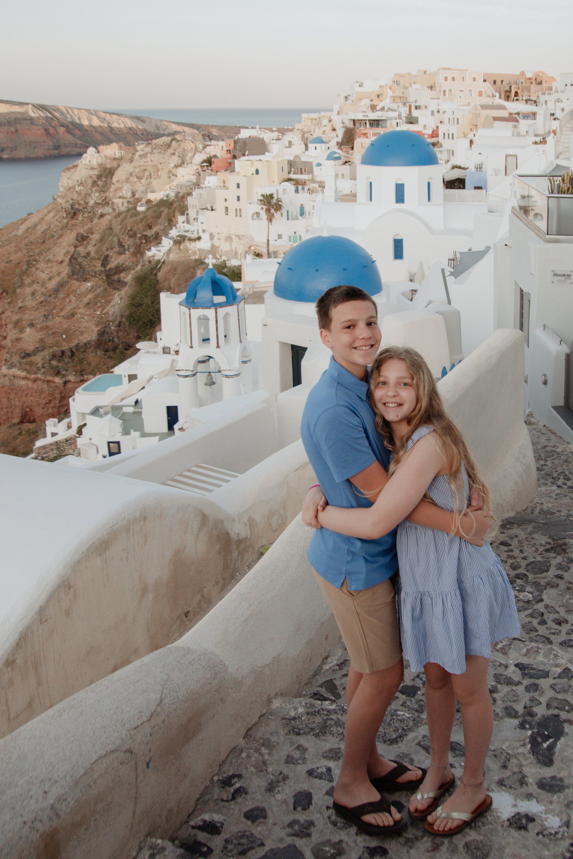 Santorini-Greece-travel-story-Flytographer-1