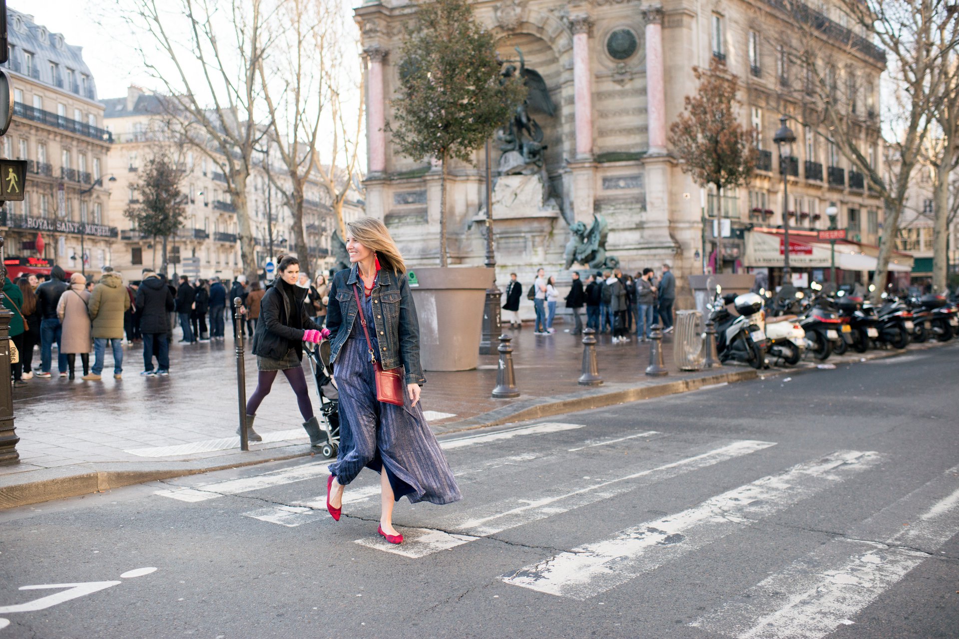 Paris-France-travel-story-Flytographer-4