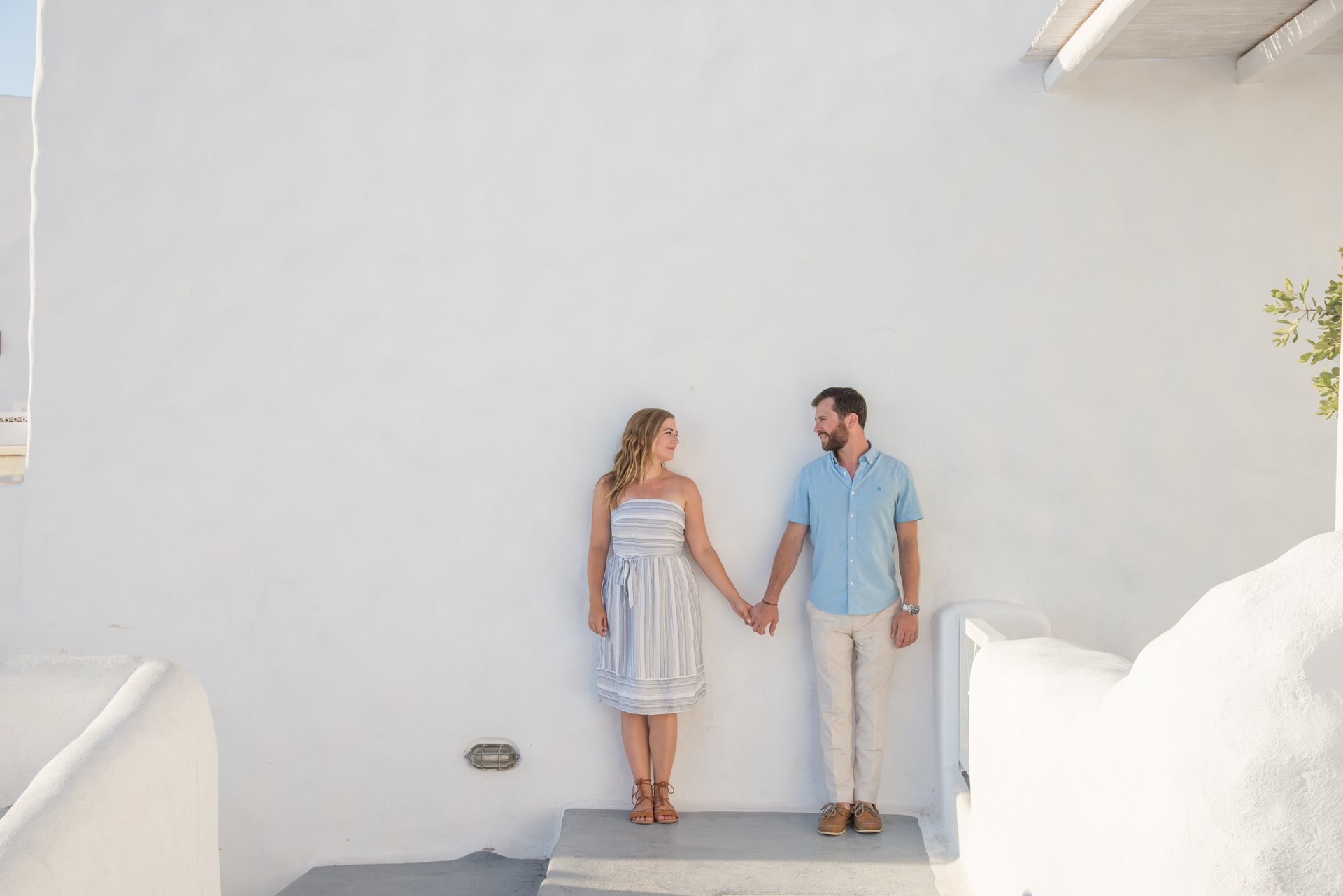 Santorini-Greece-travel-story-Flytographer-16