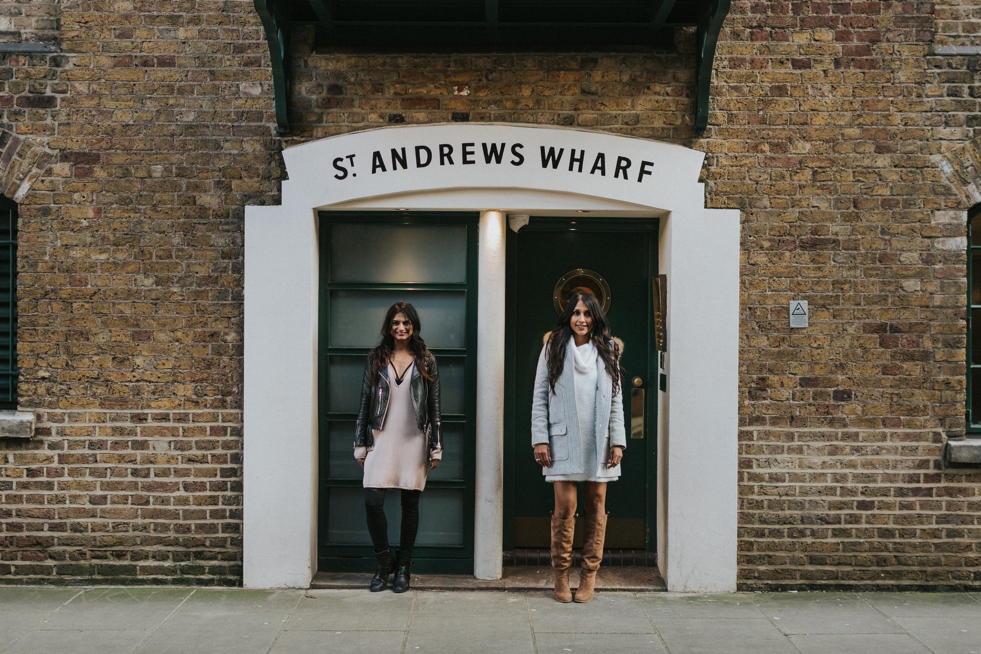 London-United Kingdom-travel-story-Flytographer-38