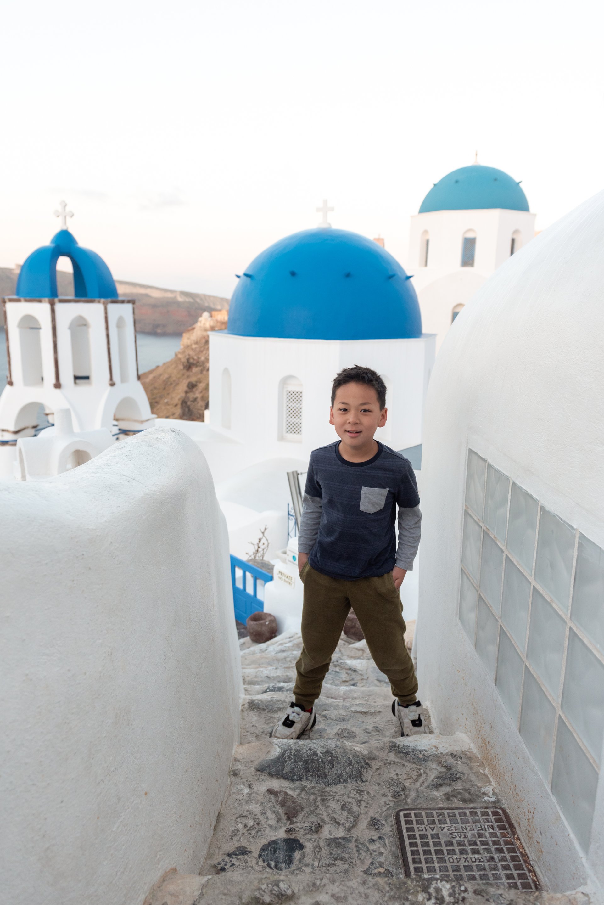 Santorini-Greece-travel-story-Flytographer-4