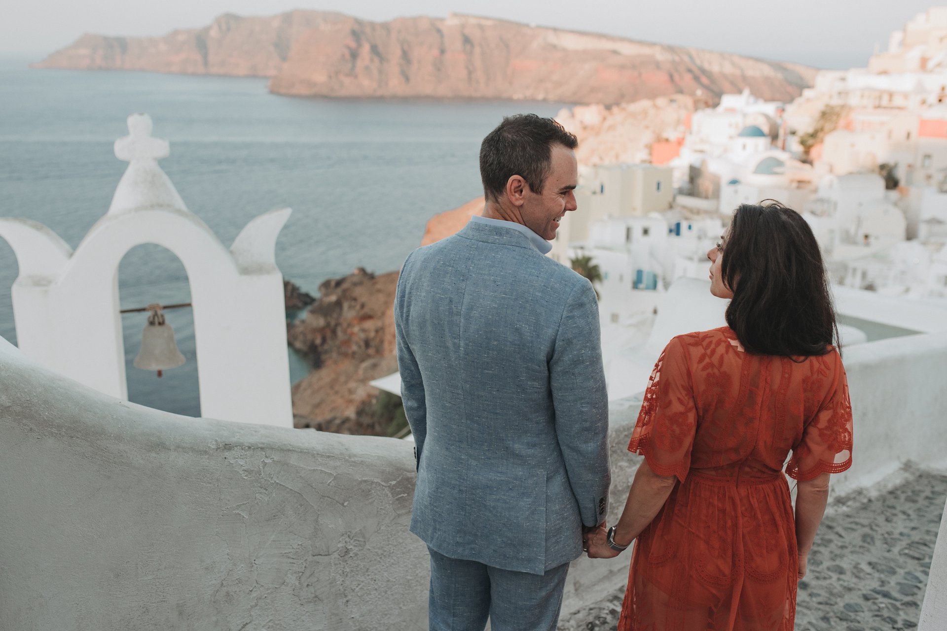 Santorini-Greece-travel-story-Flytographer-4