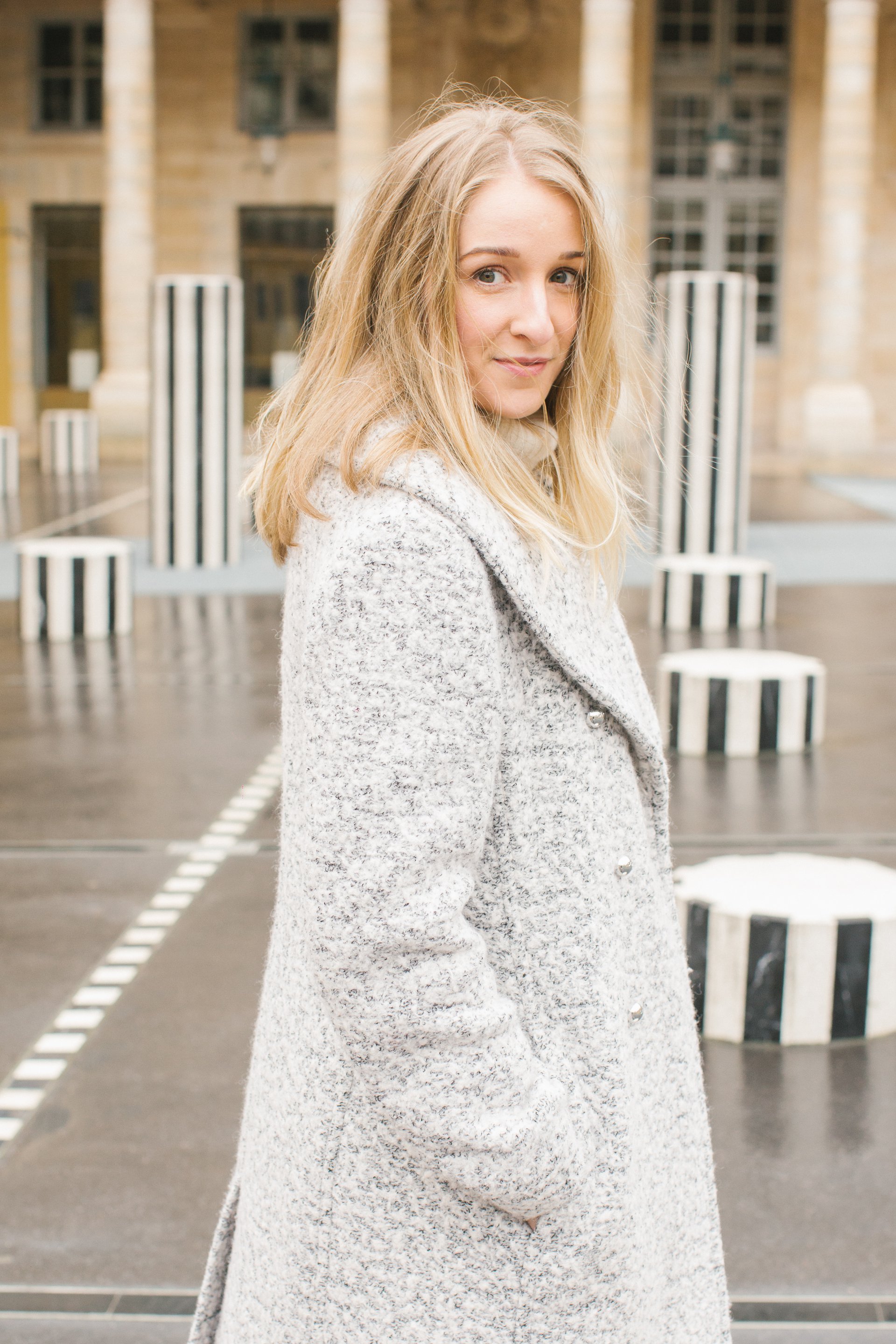 Paris-France-travel-story-Flytographer-16