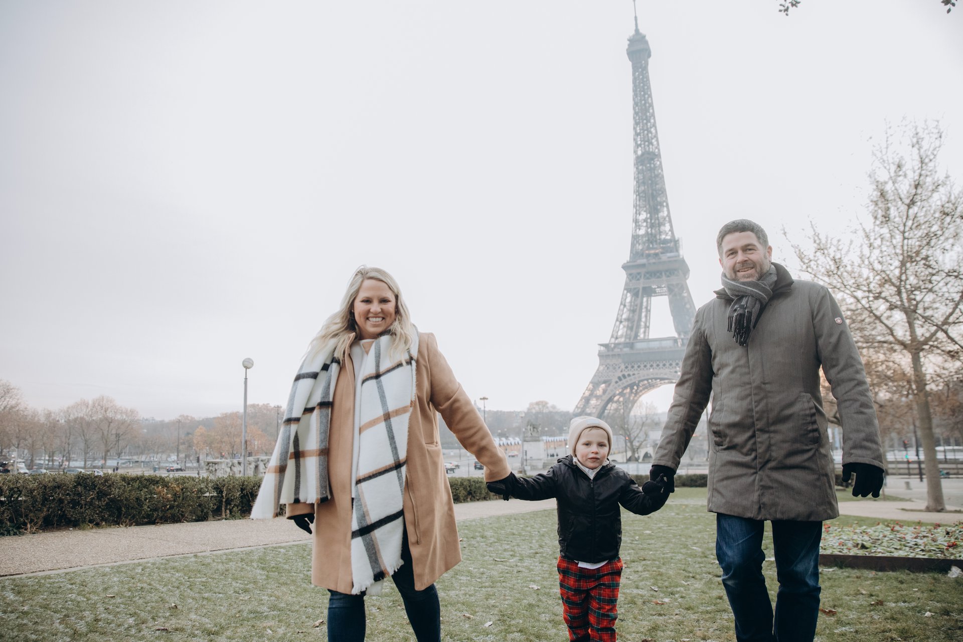 Paris-France-travel-story-Flytographer-21