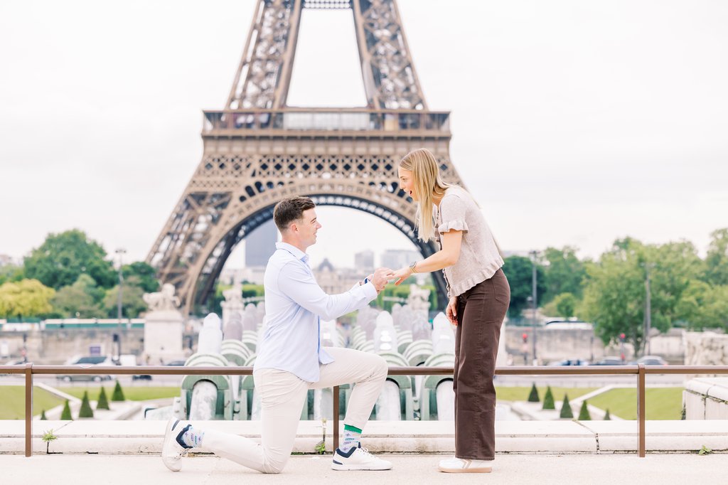 Allison photo shoot in Paris