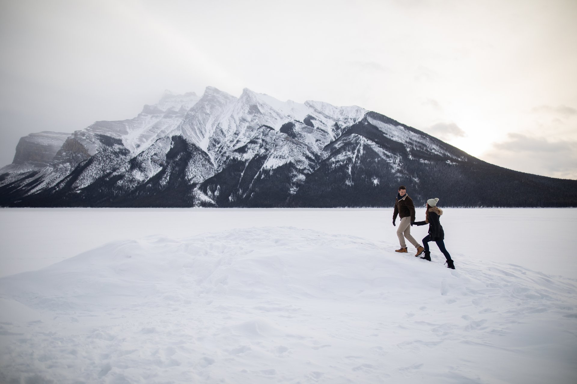 Banff-Canada-travel-story-Flytographer-11