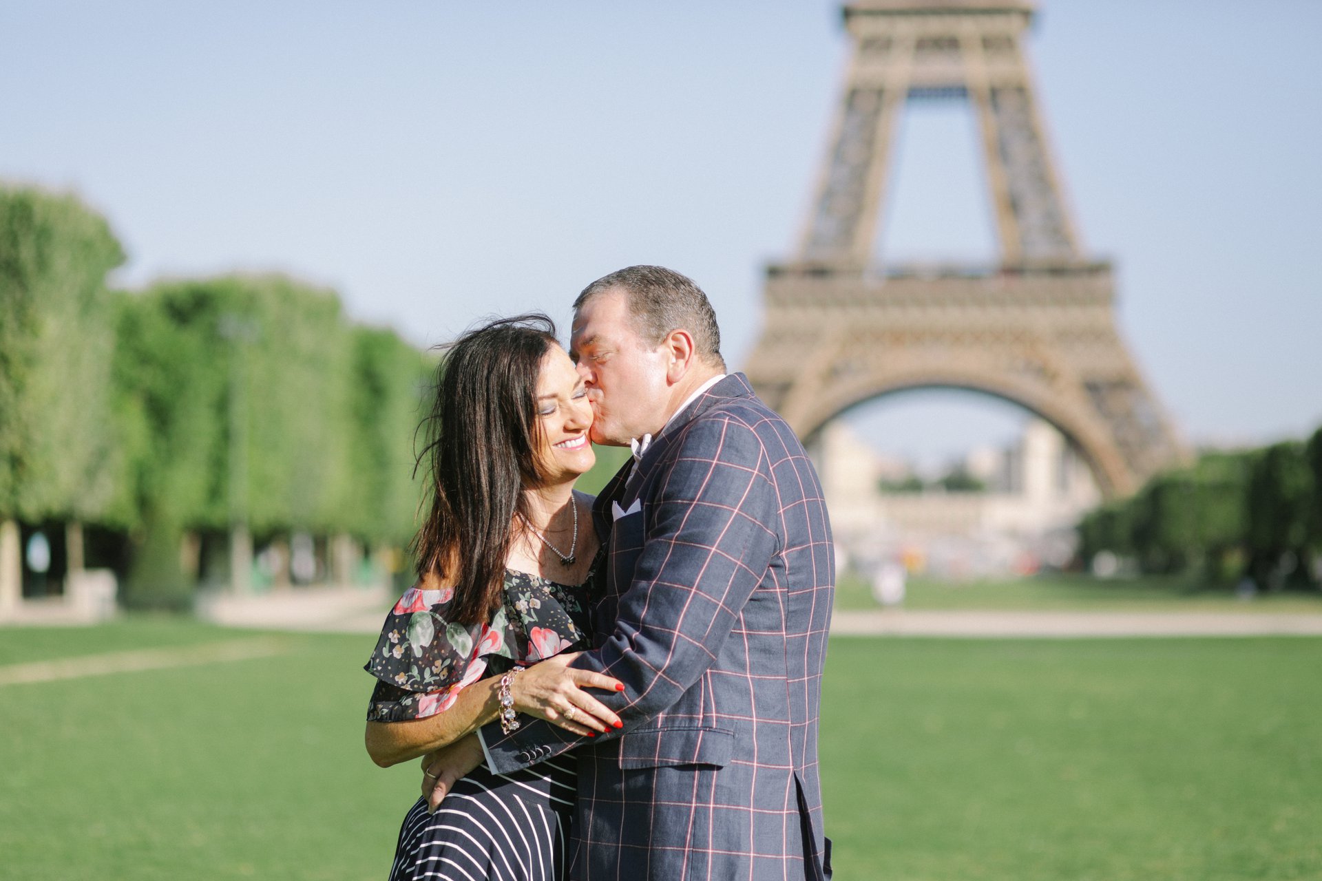 Paris-France-travel-story-Flytographer-11