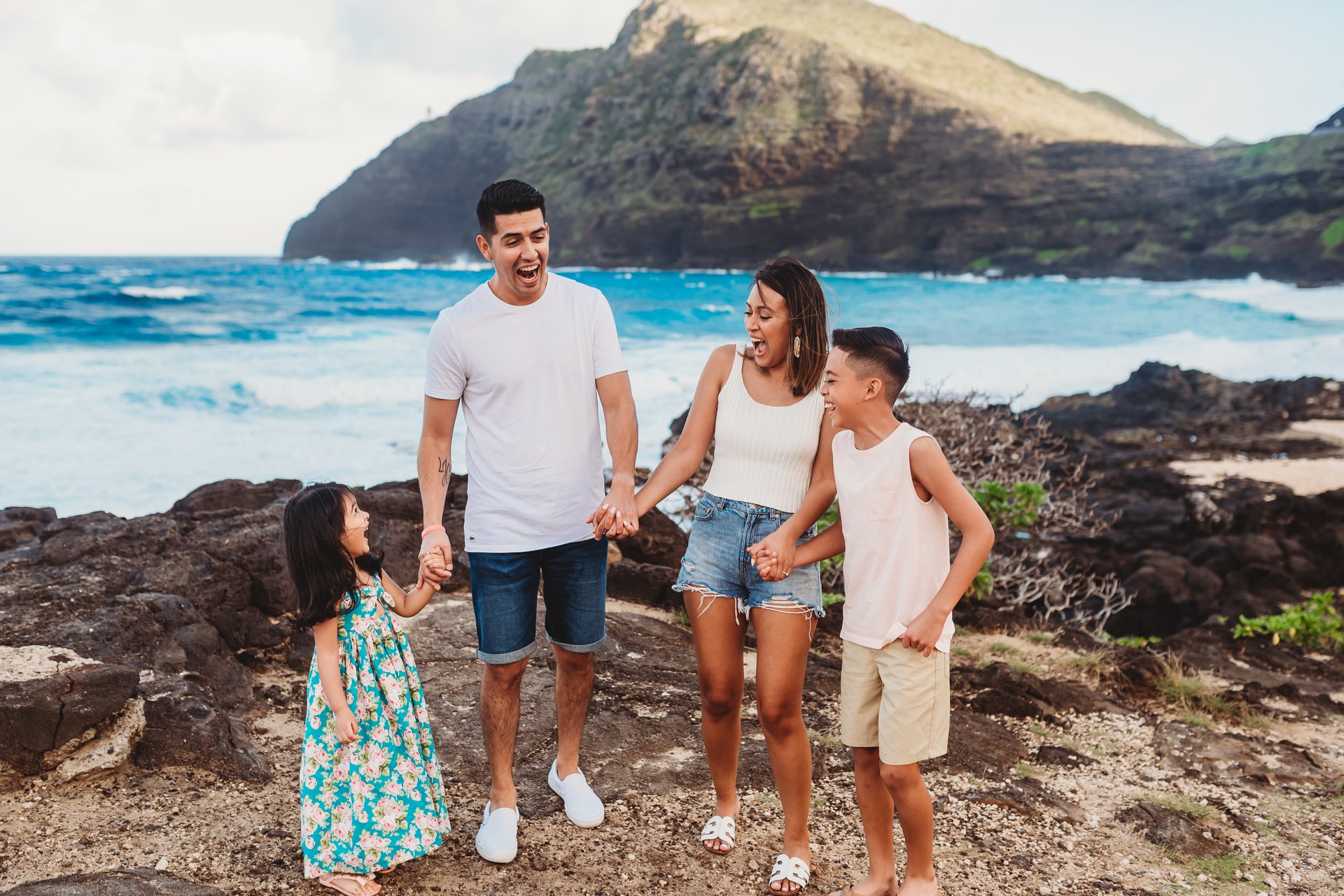 Honolulu-United States-travel-story-Flytographer-15