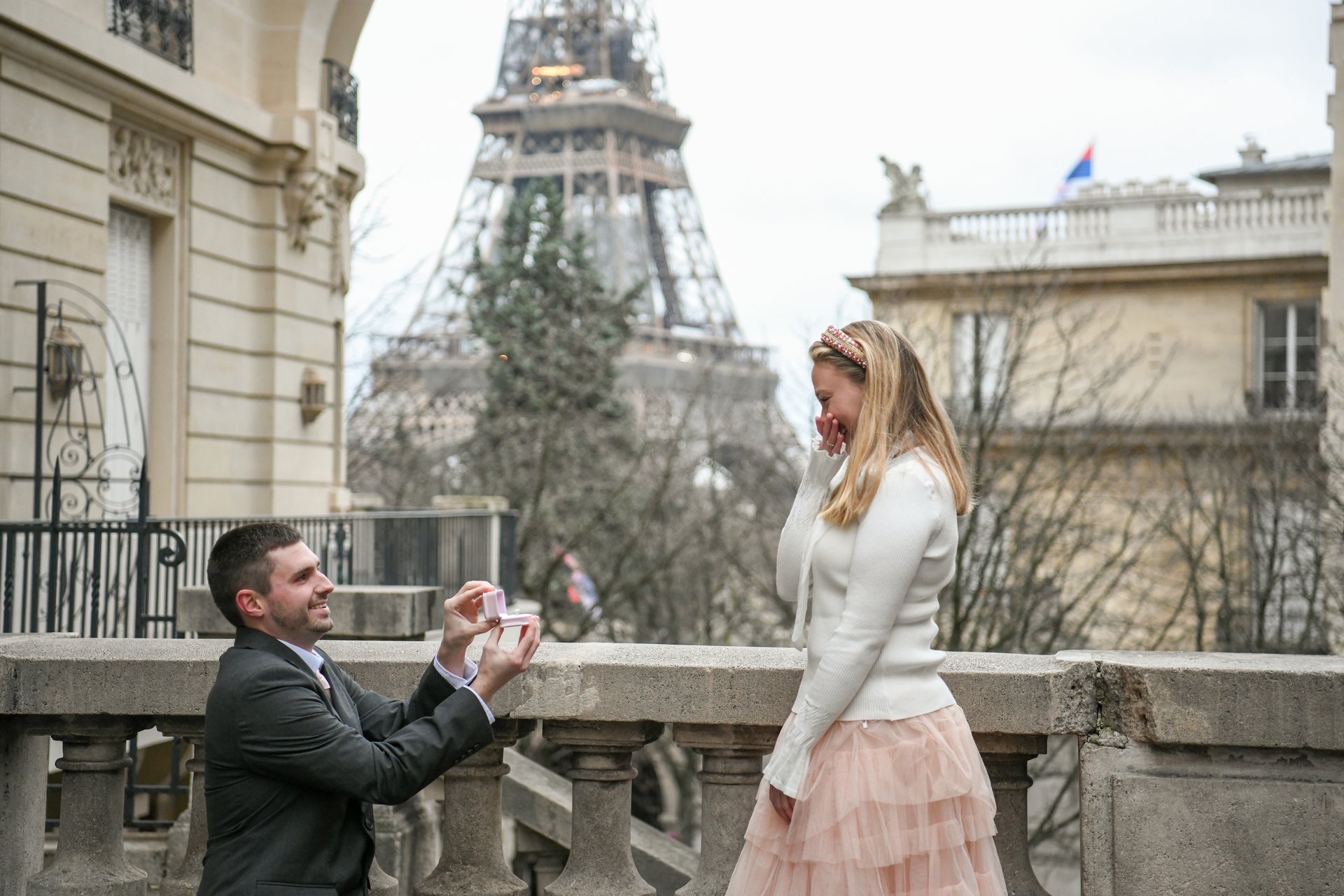 Paris-France-travel-story-Flytographer-4