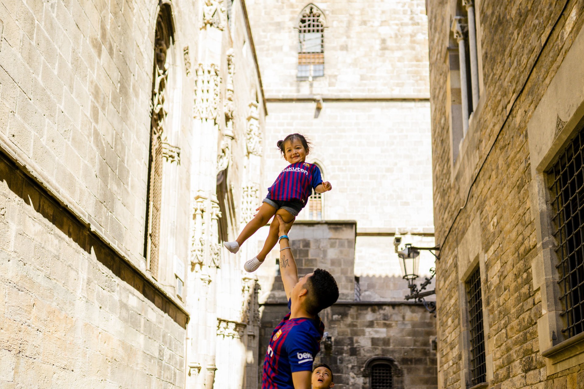 Barcelona-Spain-travel-story-Flytographer-10