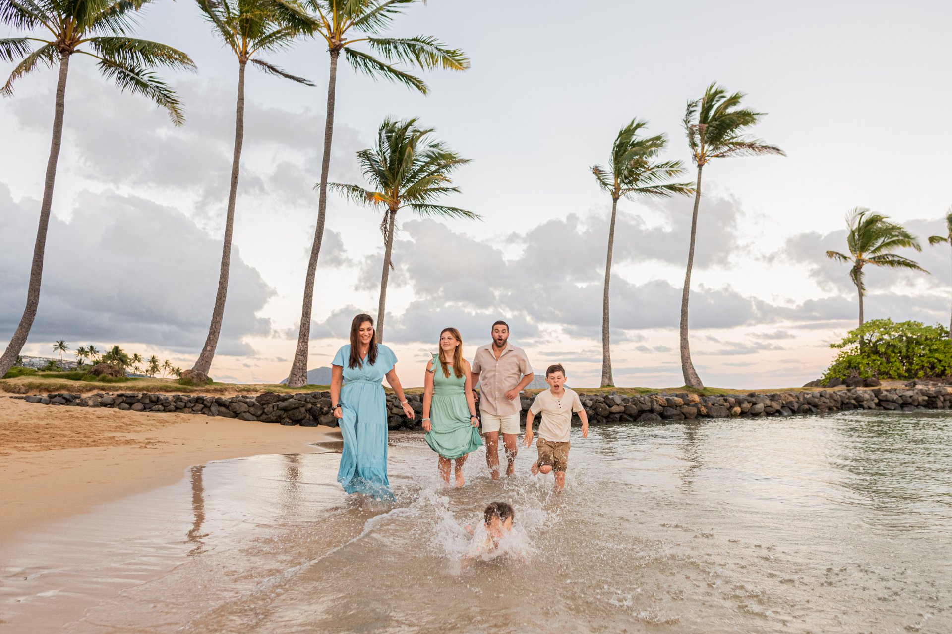 Honolulu-United States-travel-story-Flytographer-51