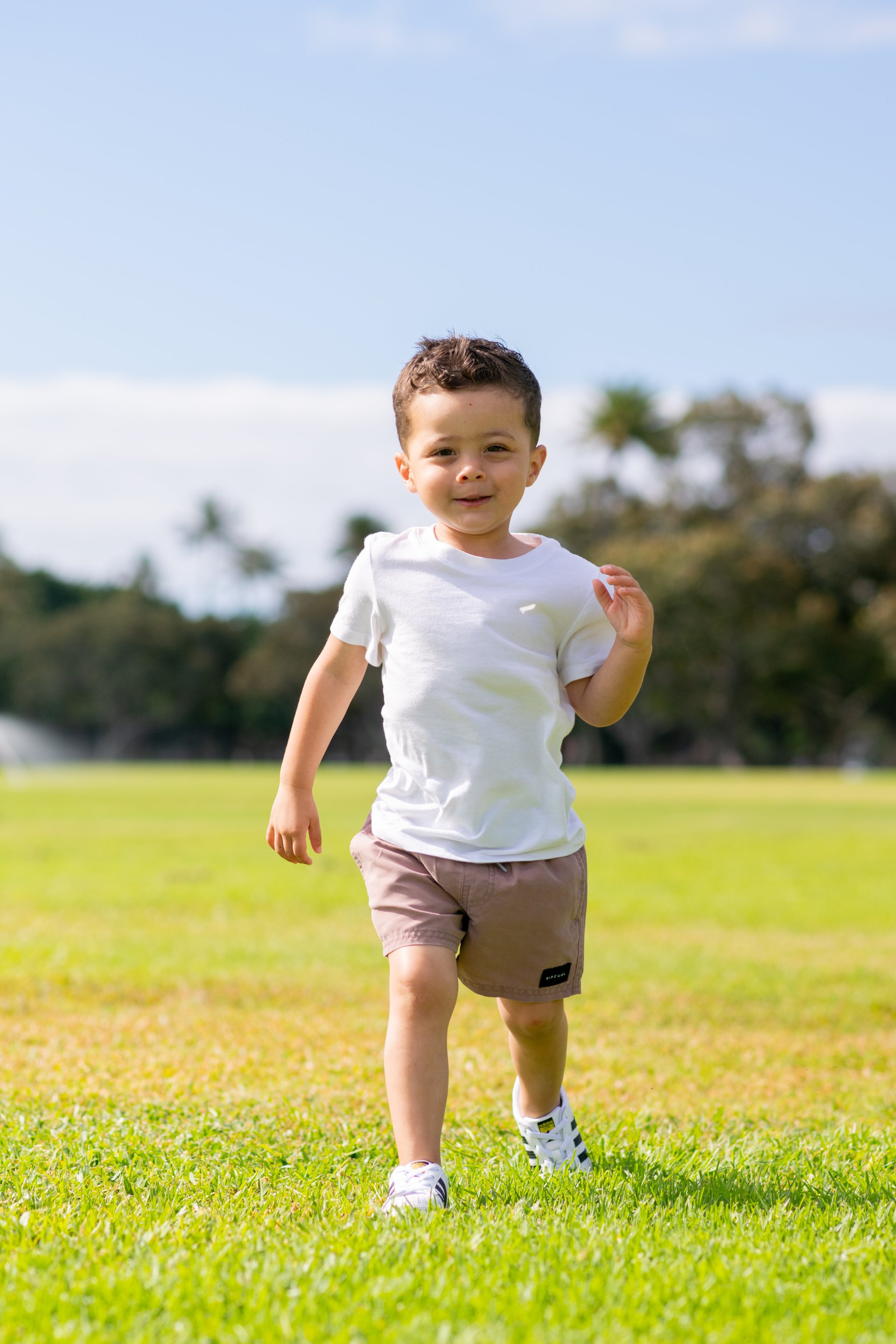 Honolulu-United States-travel-story-Flytographer-13