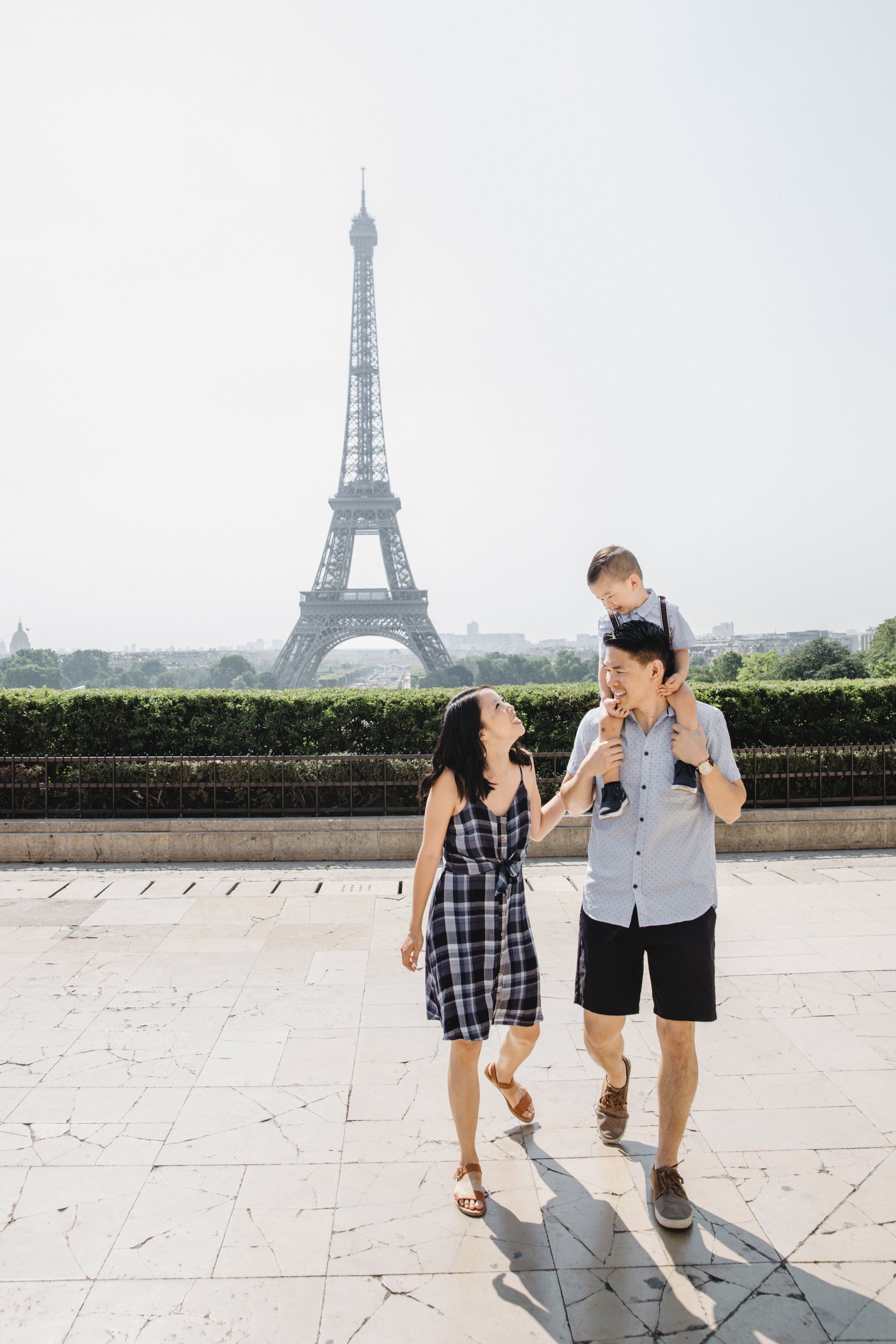 Paris-France-travel-story-Flytographer-1