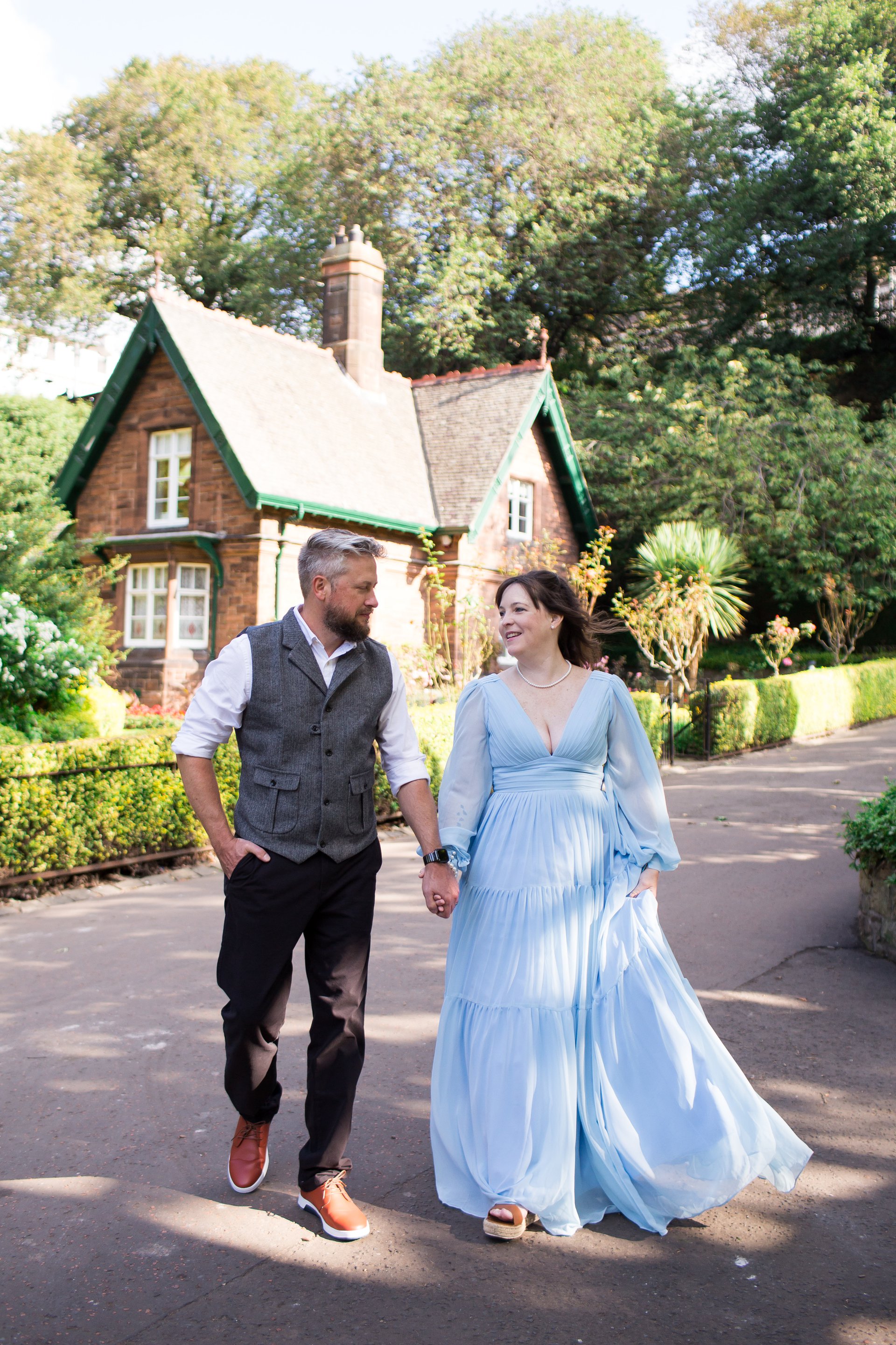 Edinburgh-United Kingdom-travel-story-Flytographer-43