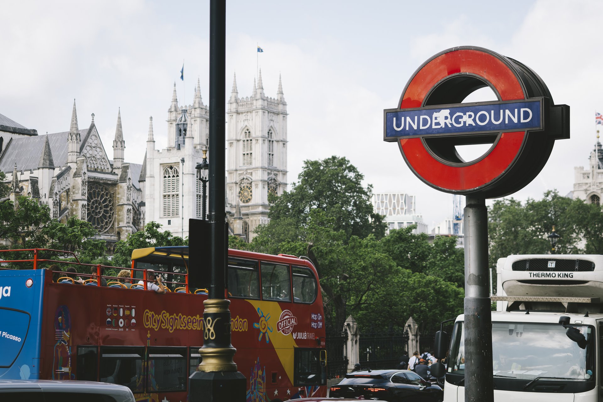 London-United Kingdom-travel-story-Flytographer-2