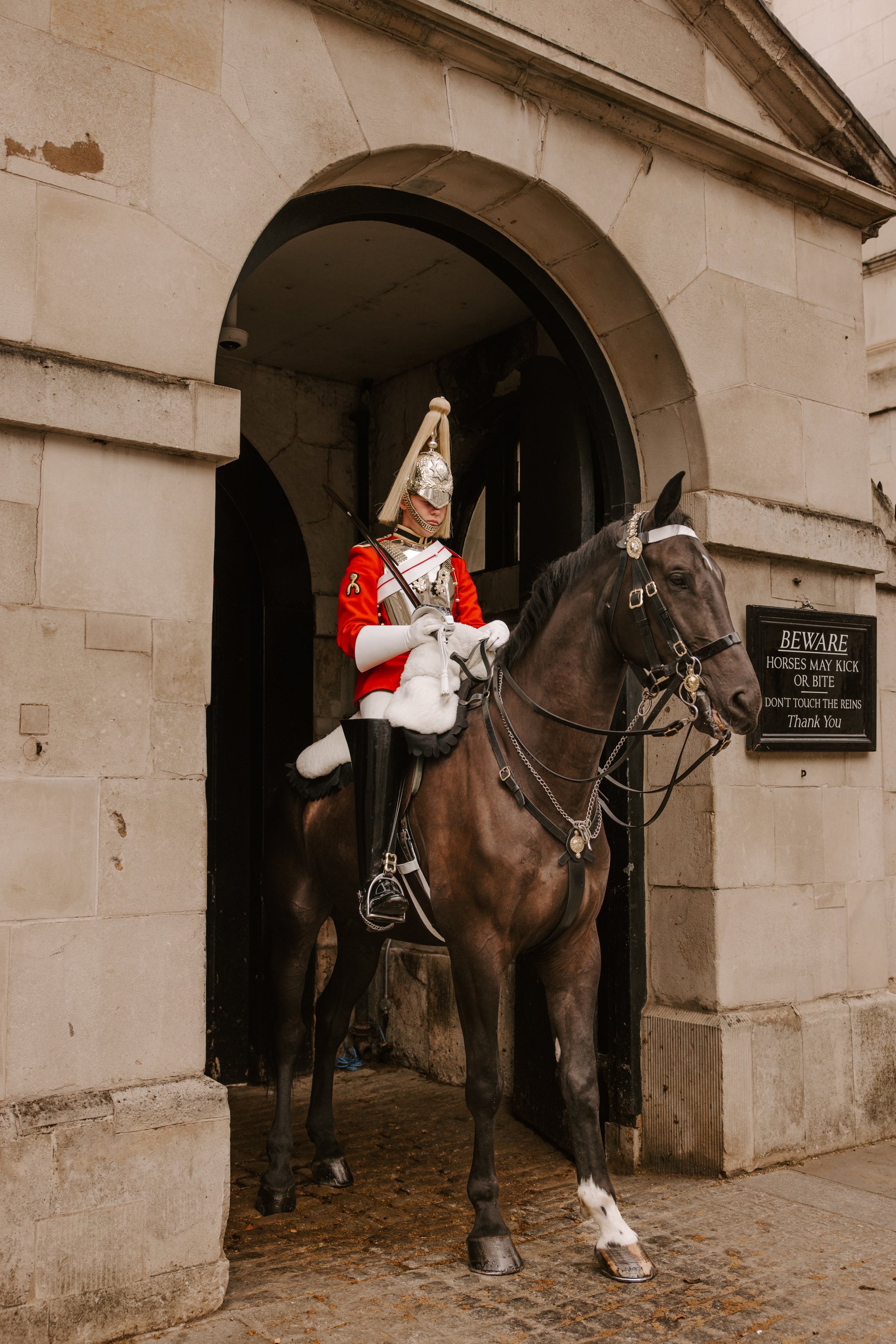 London-United Kingdom-travel-story-Flytographer-32
