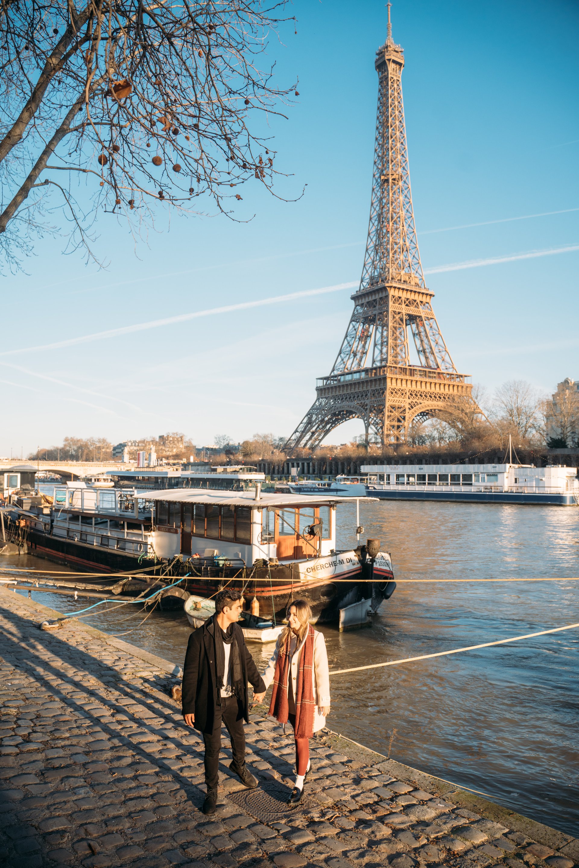 Paris-France-travel-story-Flytographer-28