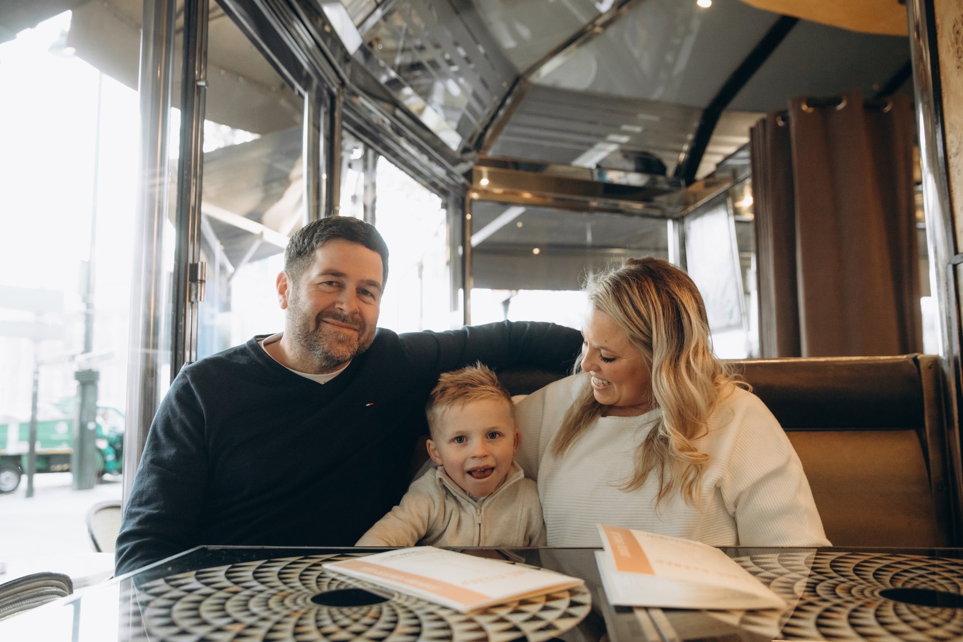 Paris-France-travel-story-Flytographer-29