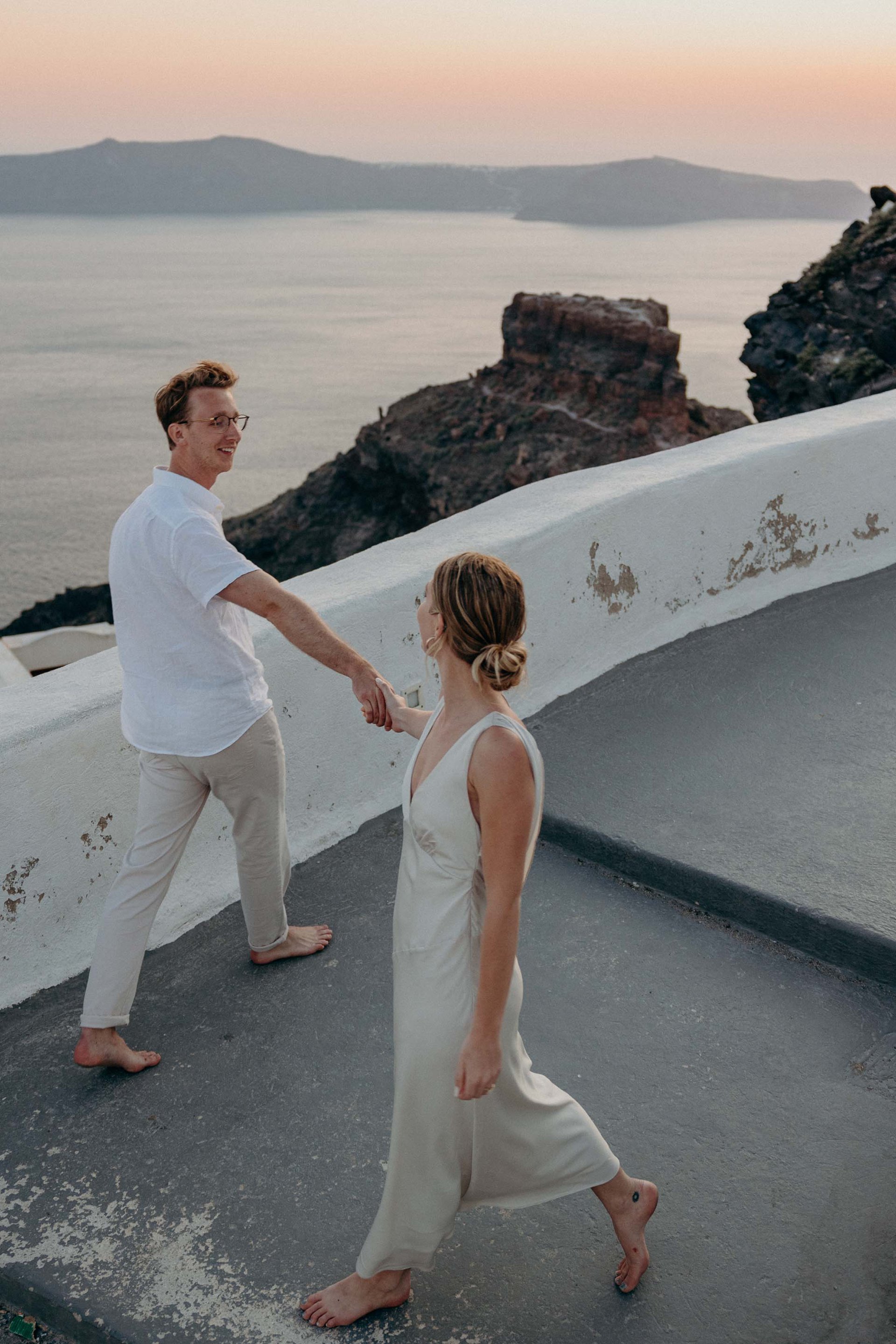 Santorini-Greece-travel-story-Flytographer-35