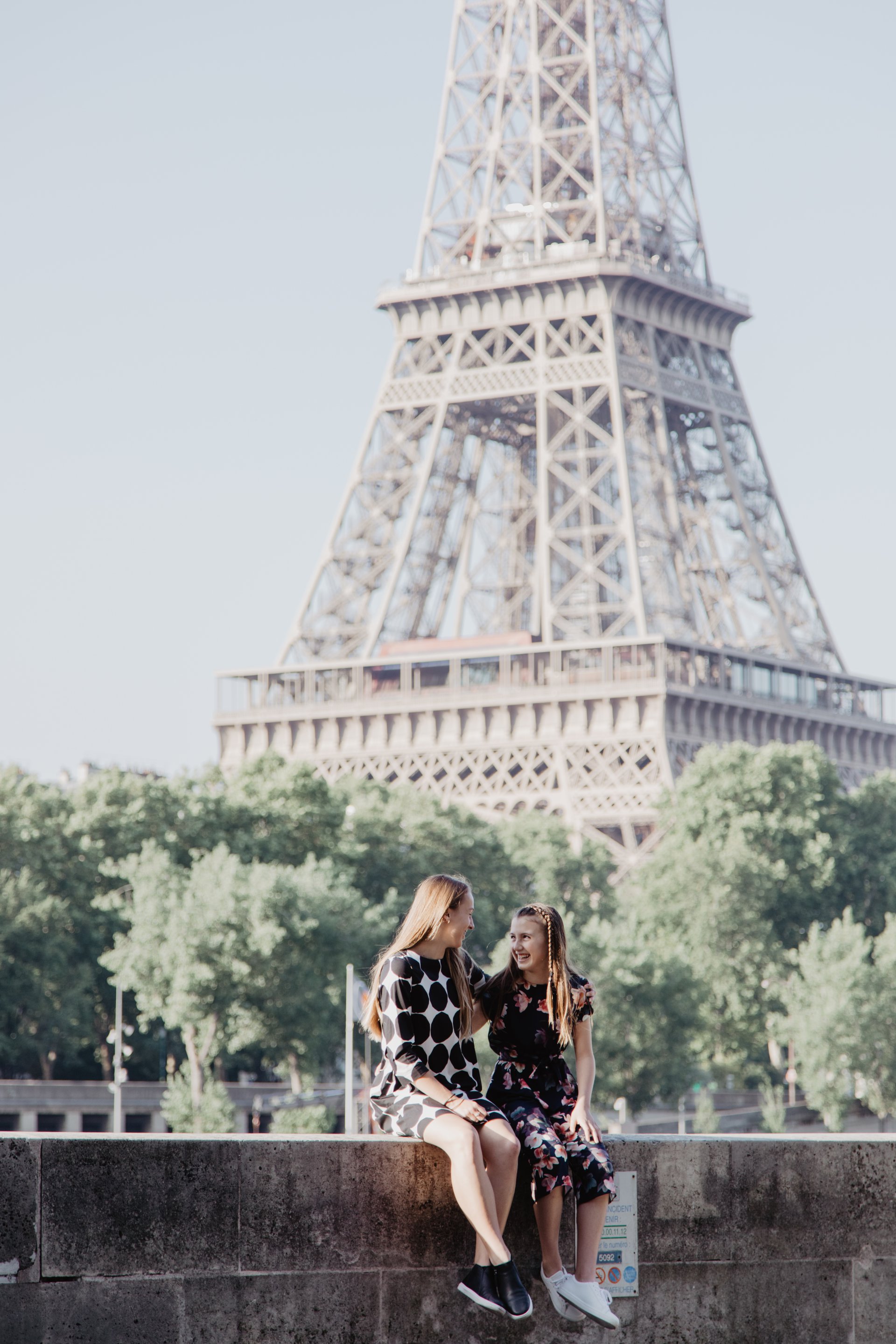 Paris-France-travel-story-Flytographer-1