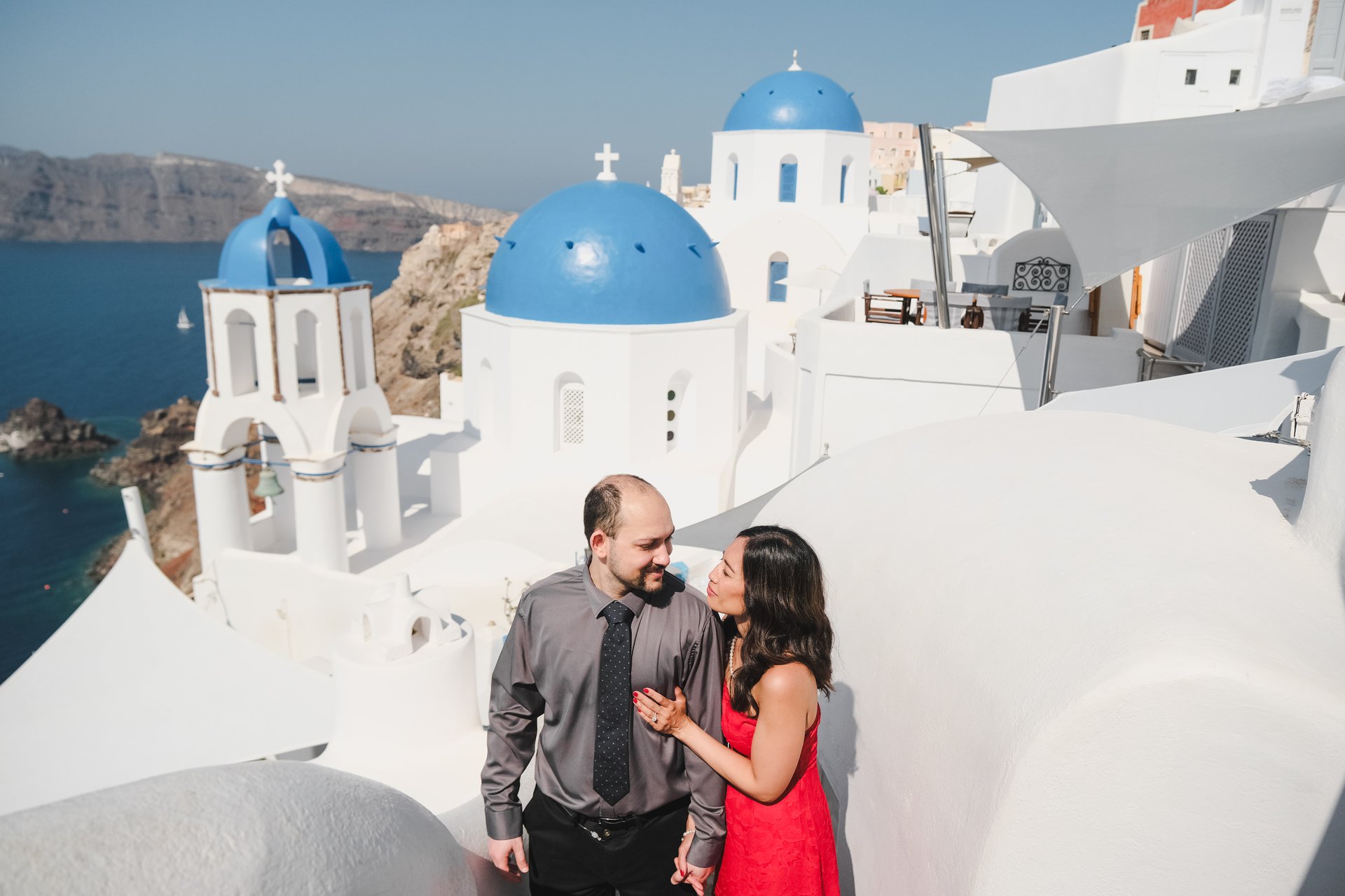 Santorini-Greece-travel-story-Flytographer-11