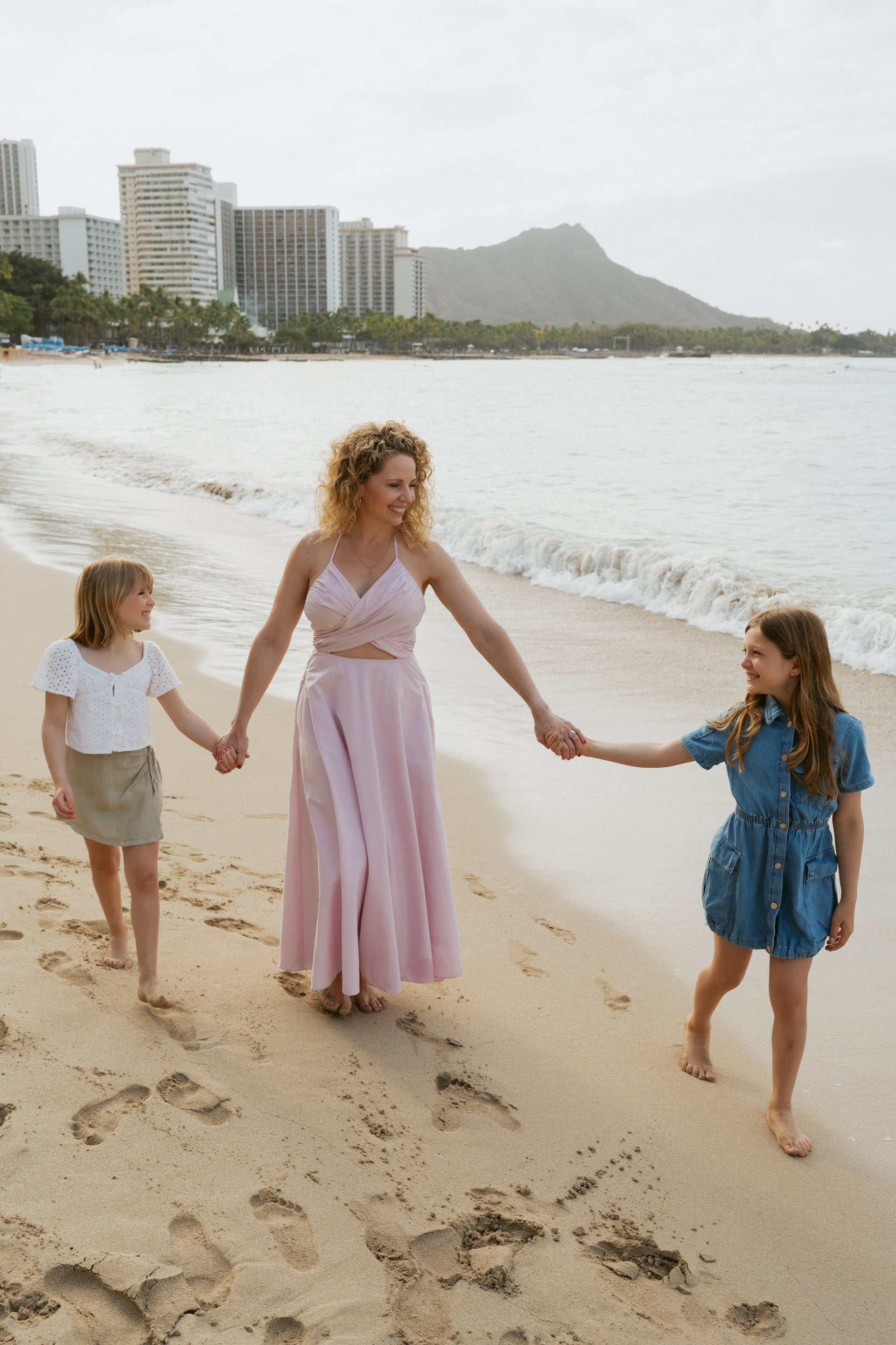 Honolulu-United States-travel-story-Flytographer-10