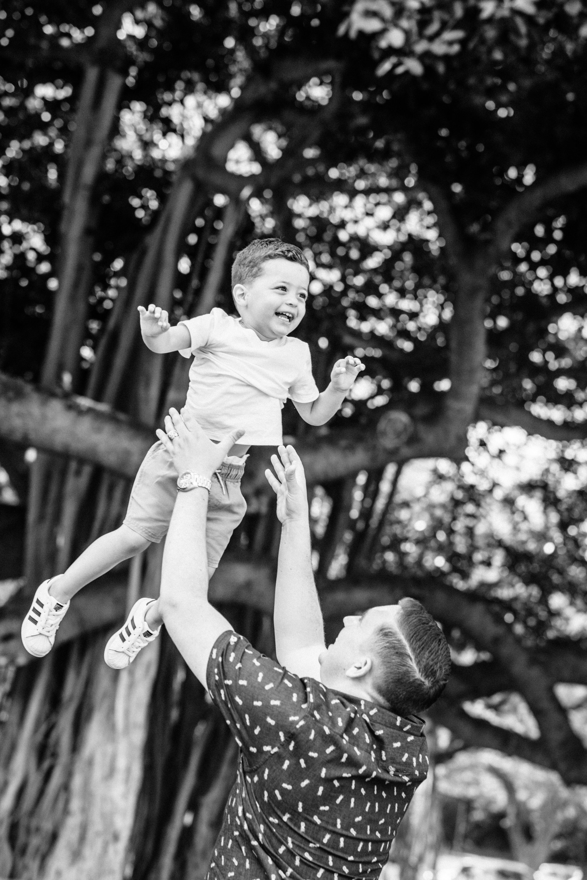 Honolulu-United States-travel-story-Flytographer-10