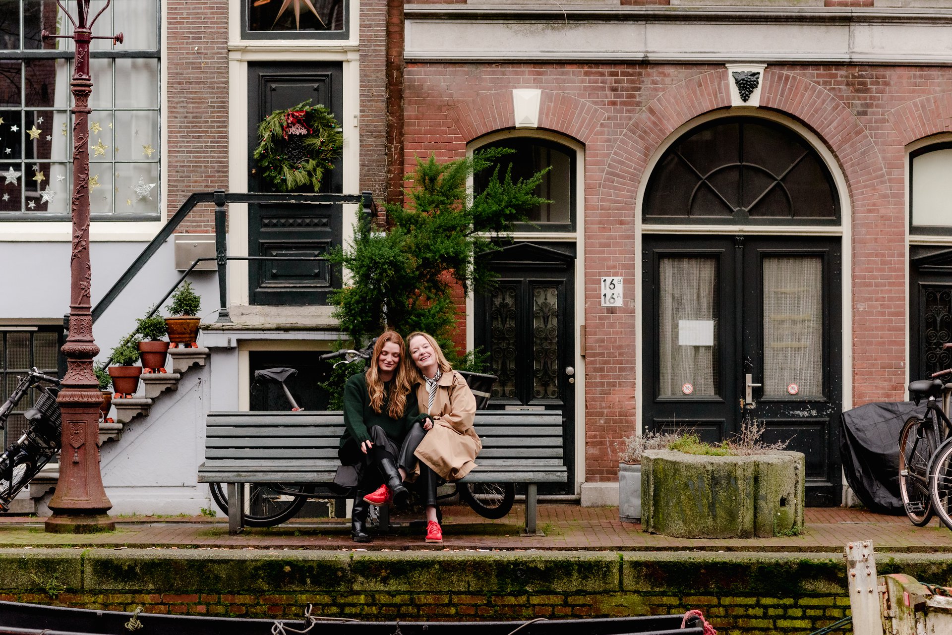 Amsterdam-Netherlands-travel-story-Flytographer-23
