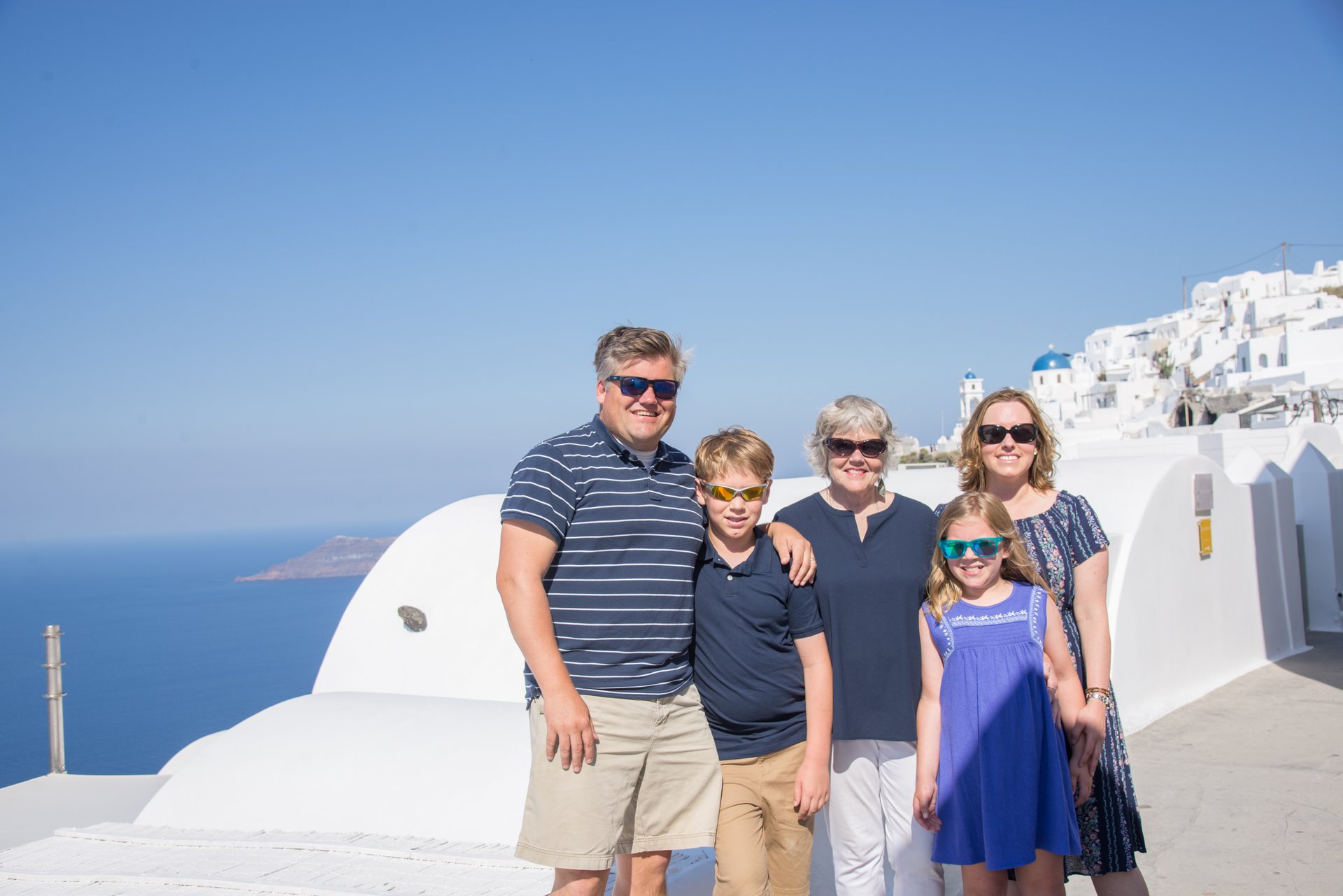 Santorini-Greece-travel-story-Flytographer-3