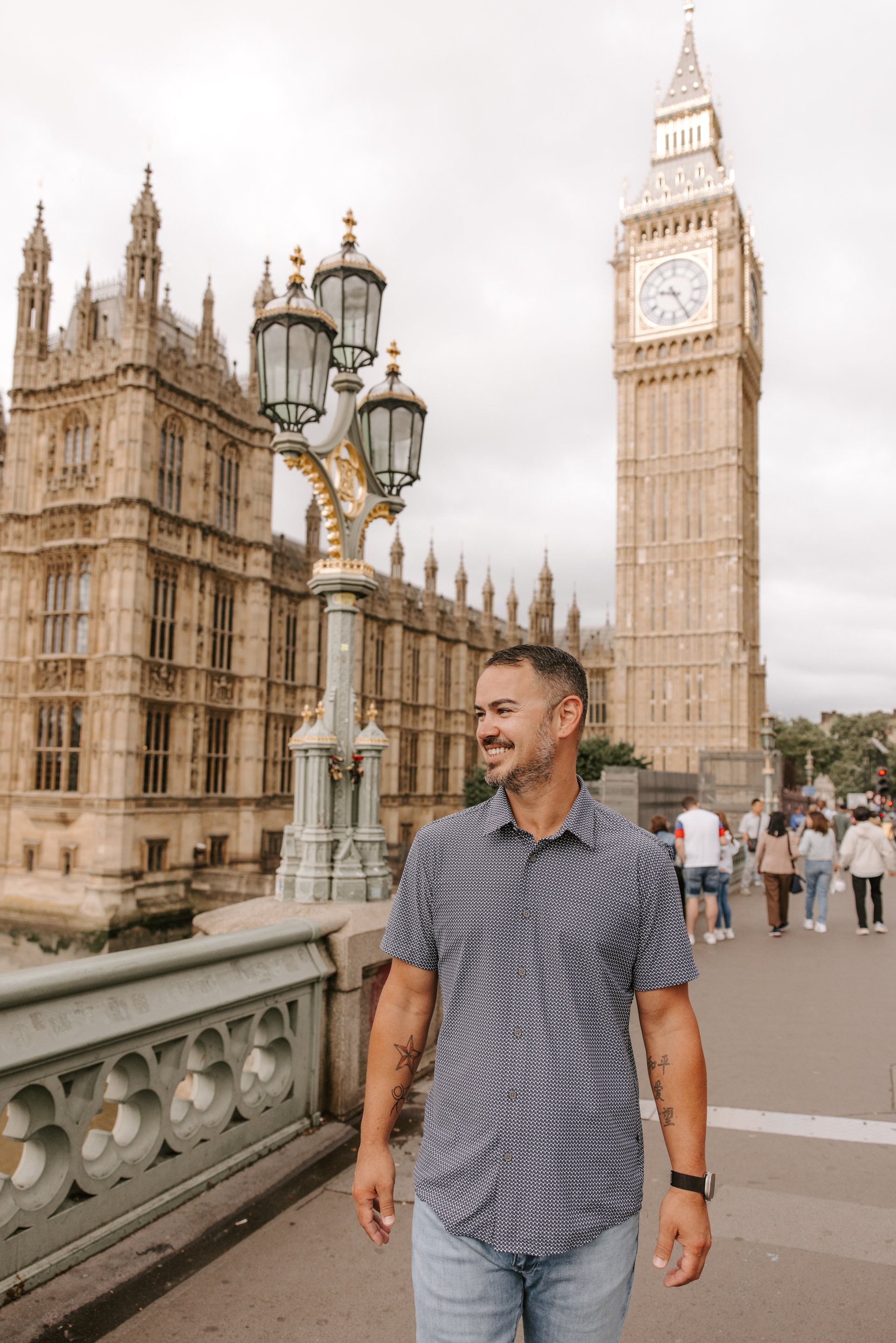 London-United Kingdom-travel-story-Flytographer-12