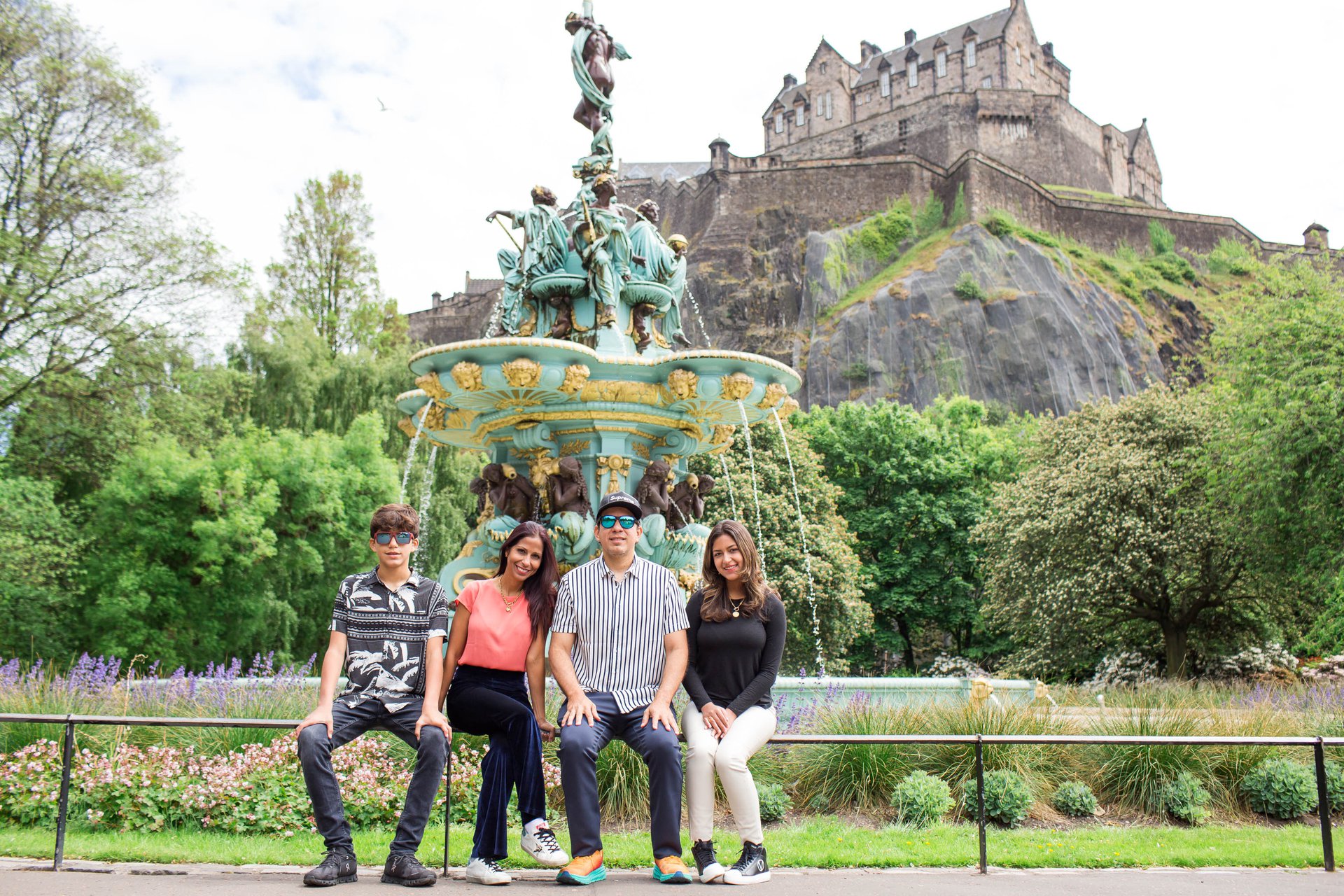 Edinburgh-United Kingdom-travel-story-Flytographer-1