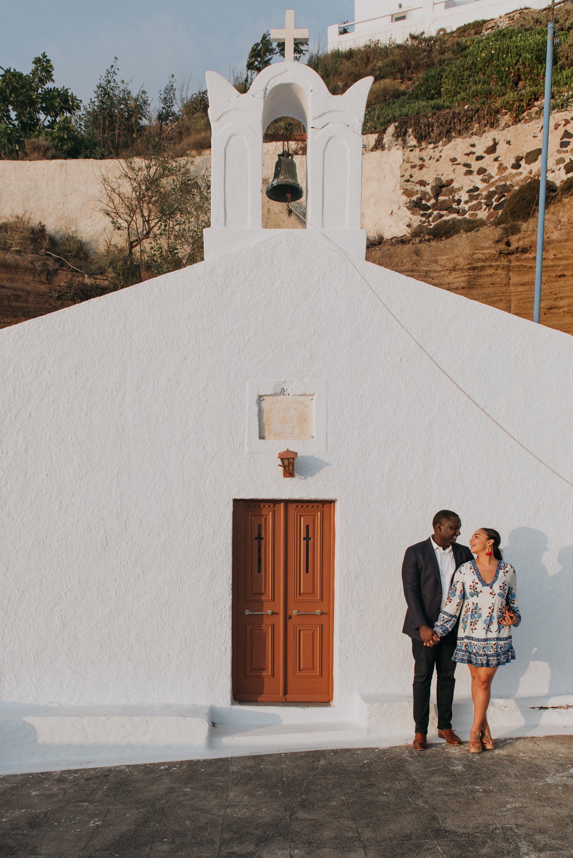 Santorini-Greece-travel-story-Flytographer-1