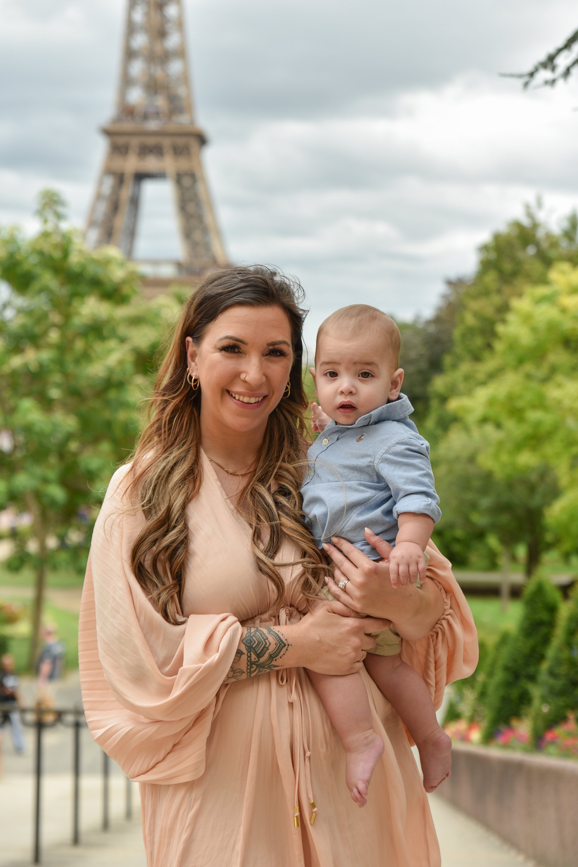 Paris-France-travel-story-Flytographer-2