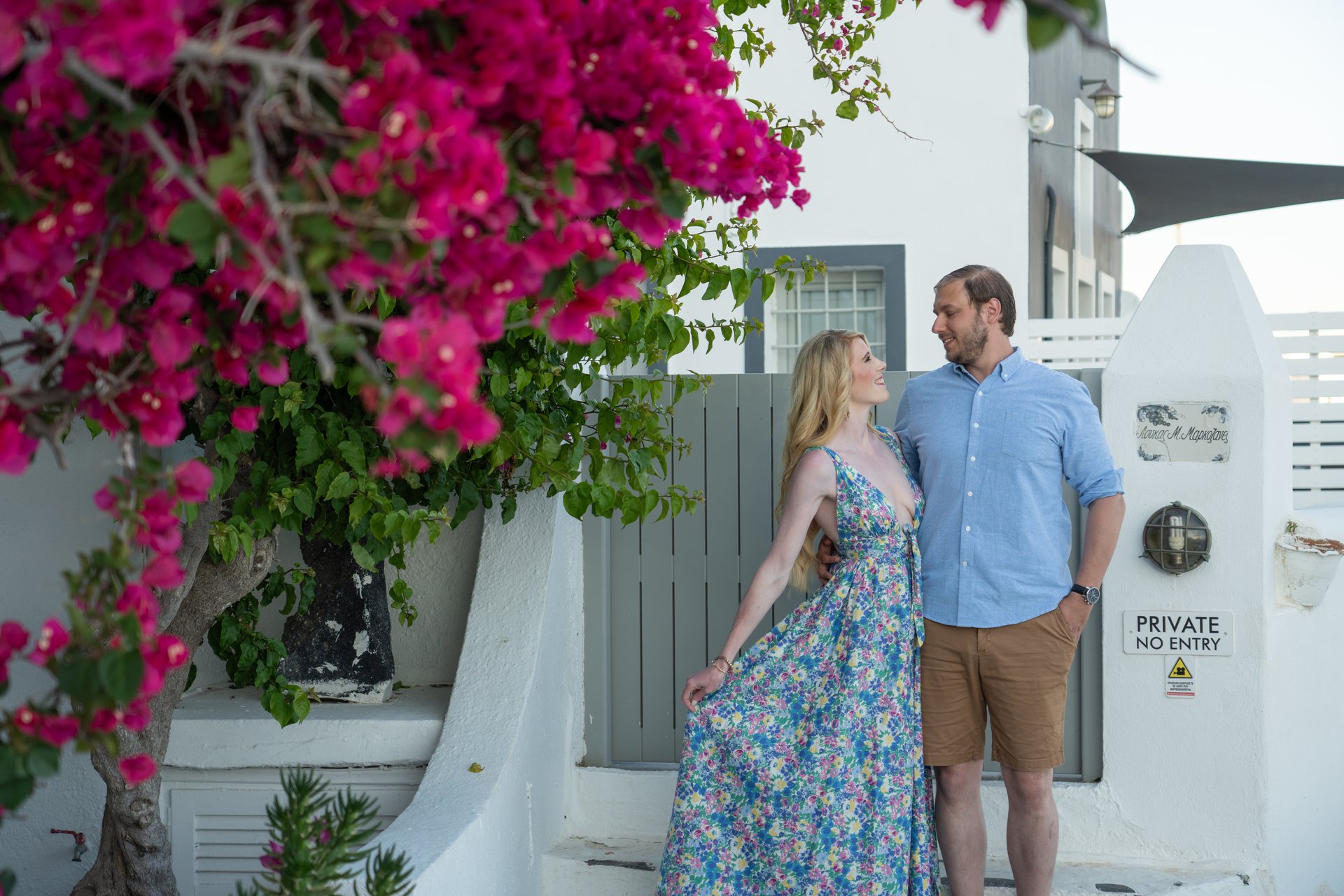 Santorini-Greece-travel-story-Flytographer-4