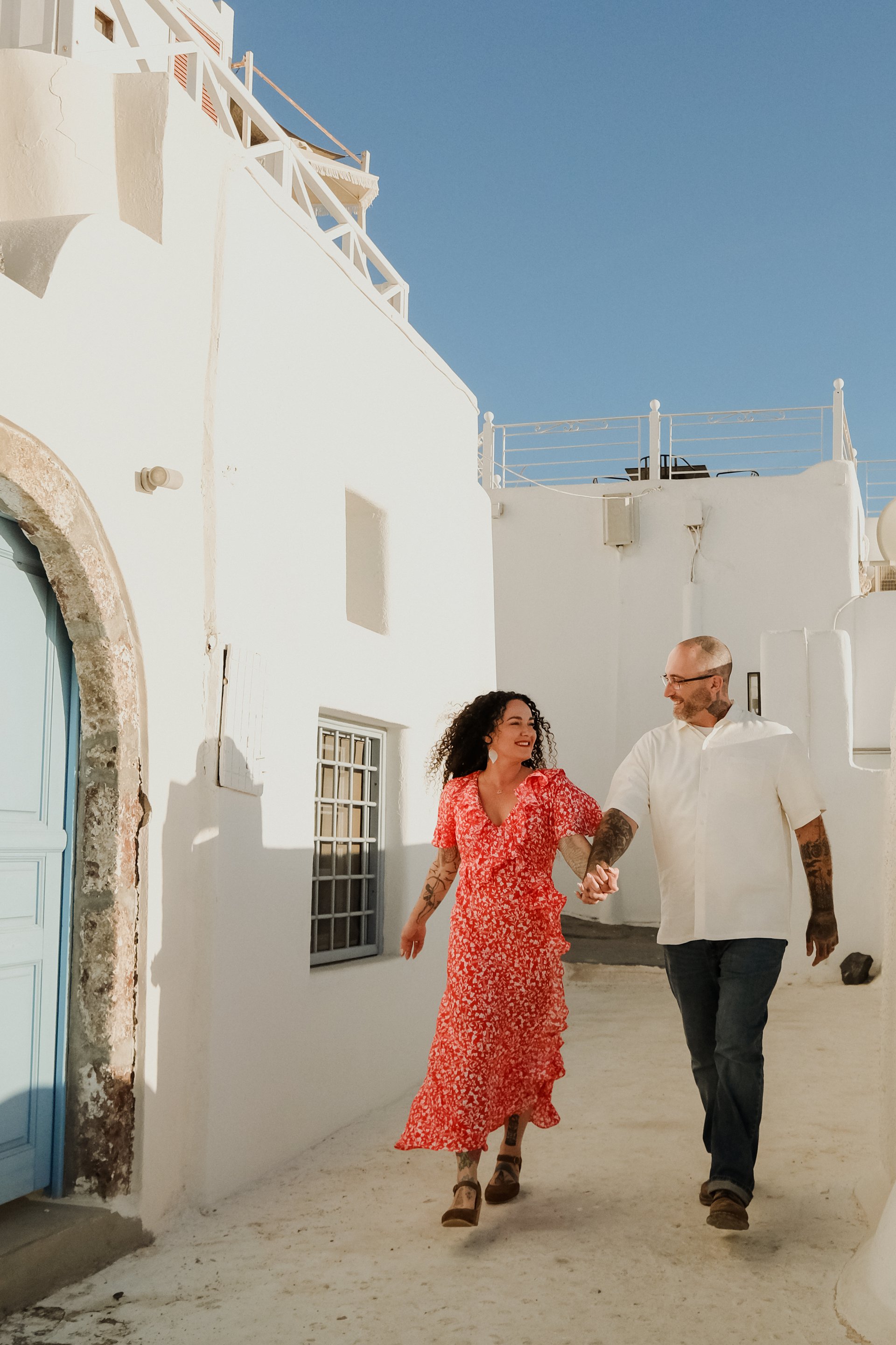 Santorini-Greece-travel-story-Flytographer-5