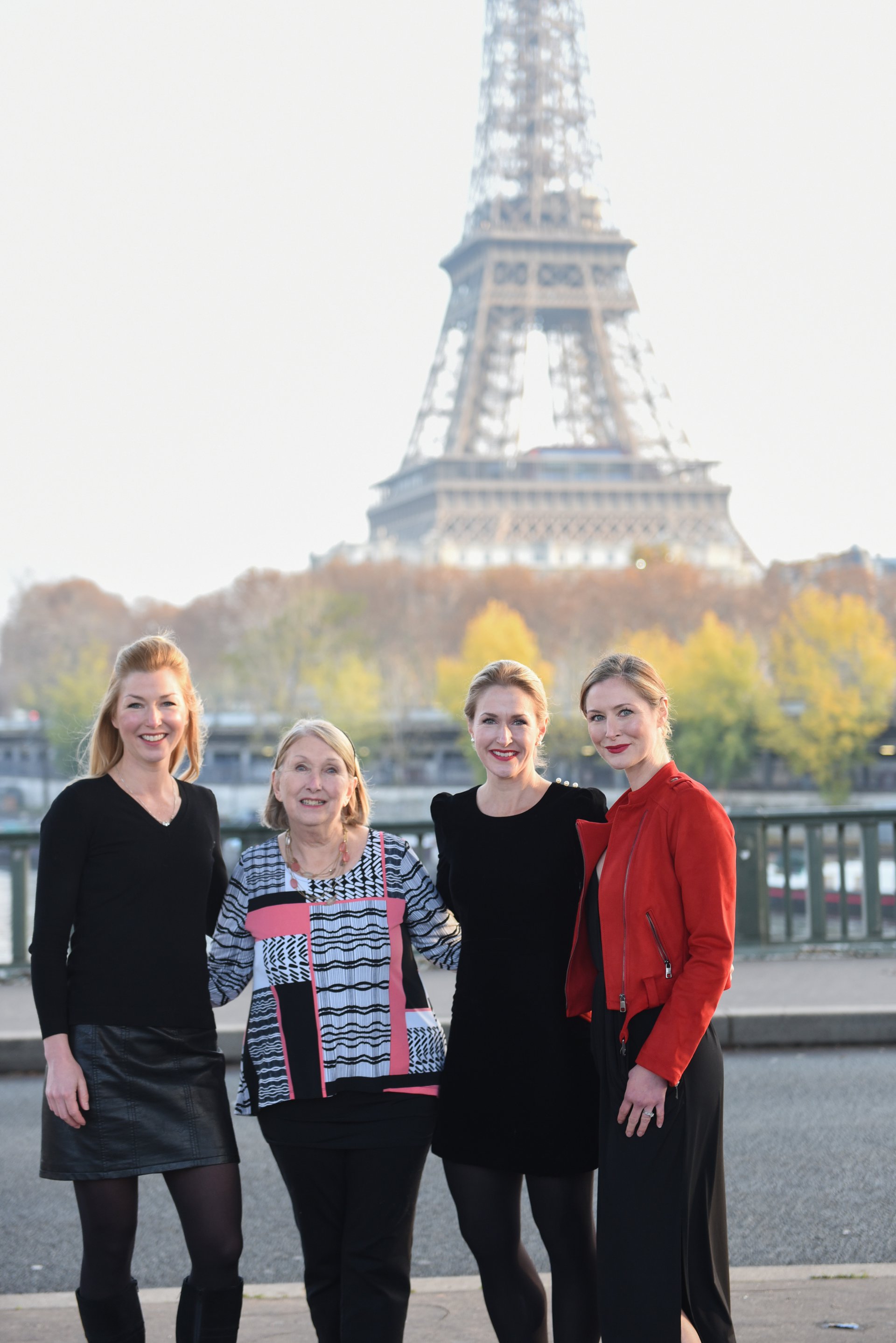 Paris-France-travel-story-Flytographer-23