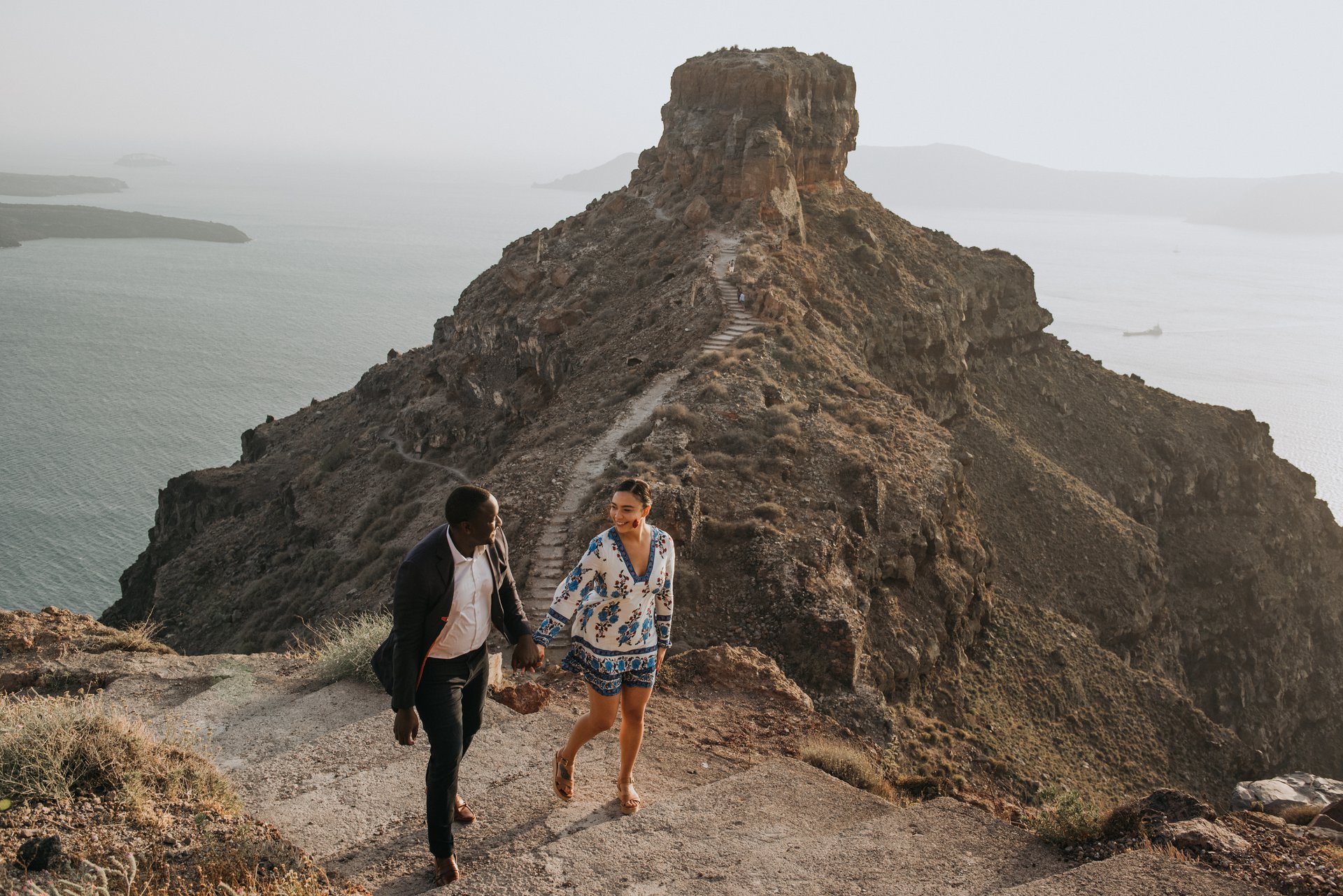 Santorini-Greece-travel-story-Flytographer-3