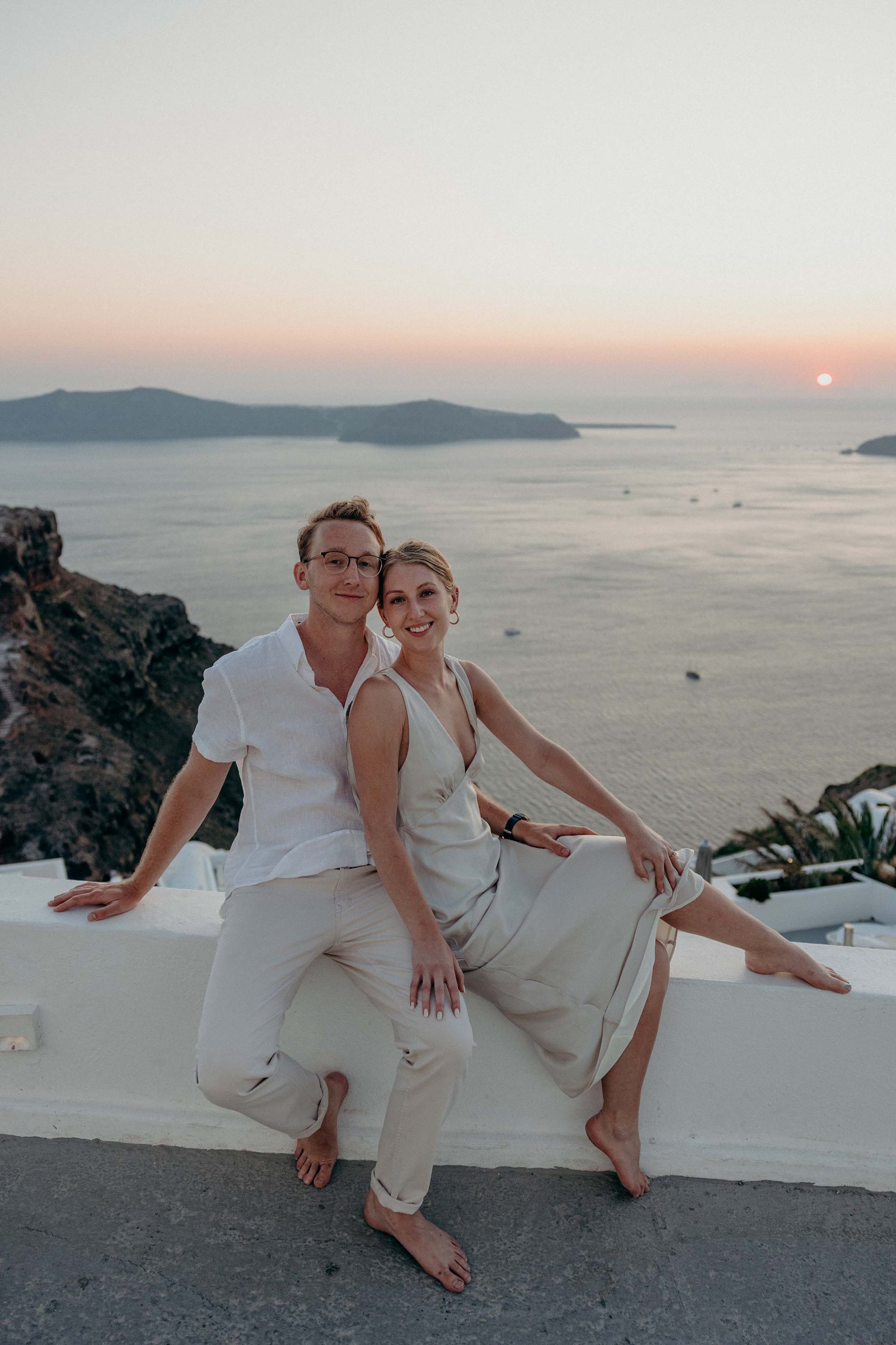 Santorini-Greece-travel-story-Flytographer-45