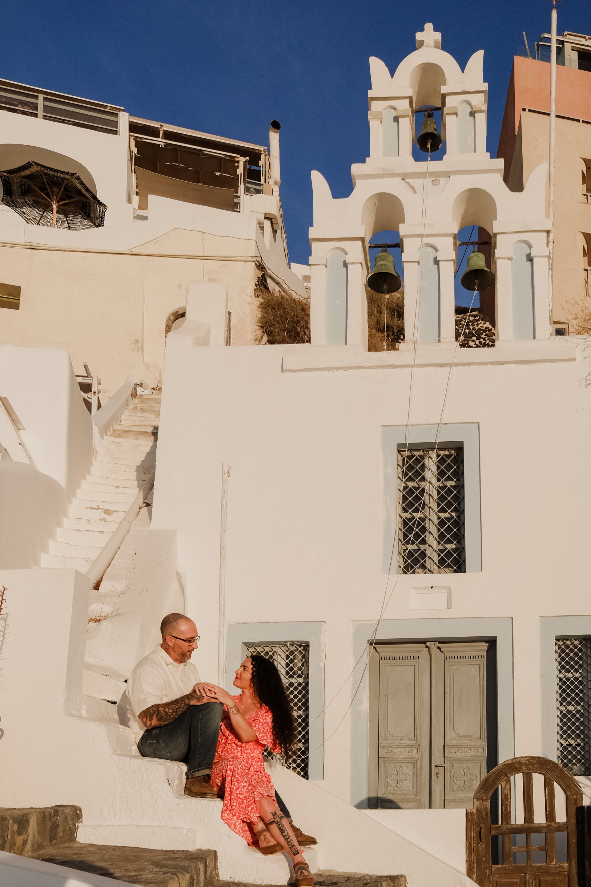 Santorini-Greece-travel-story-Flytographer-28