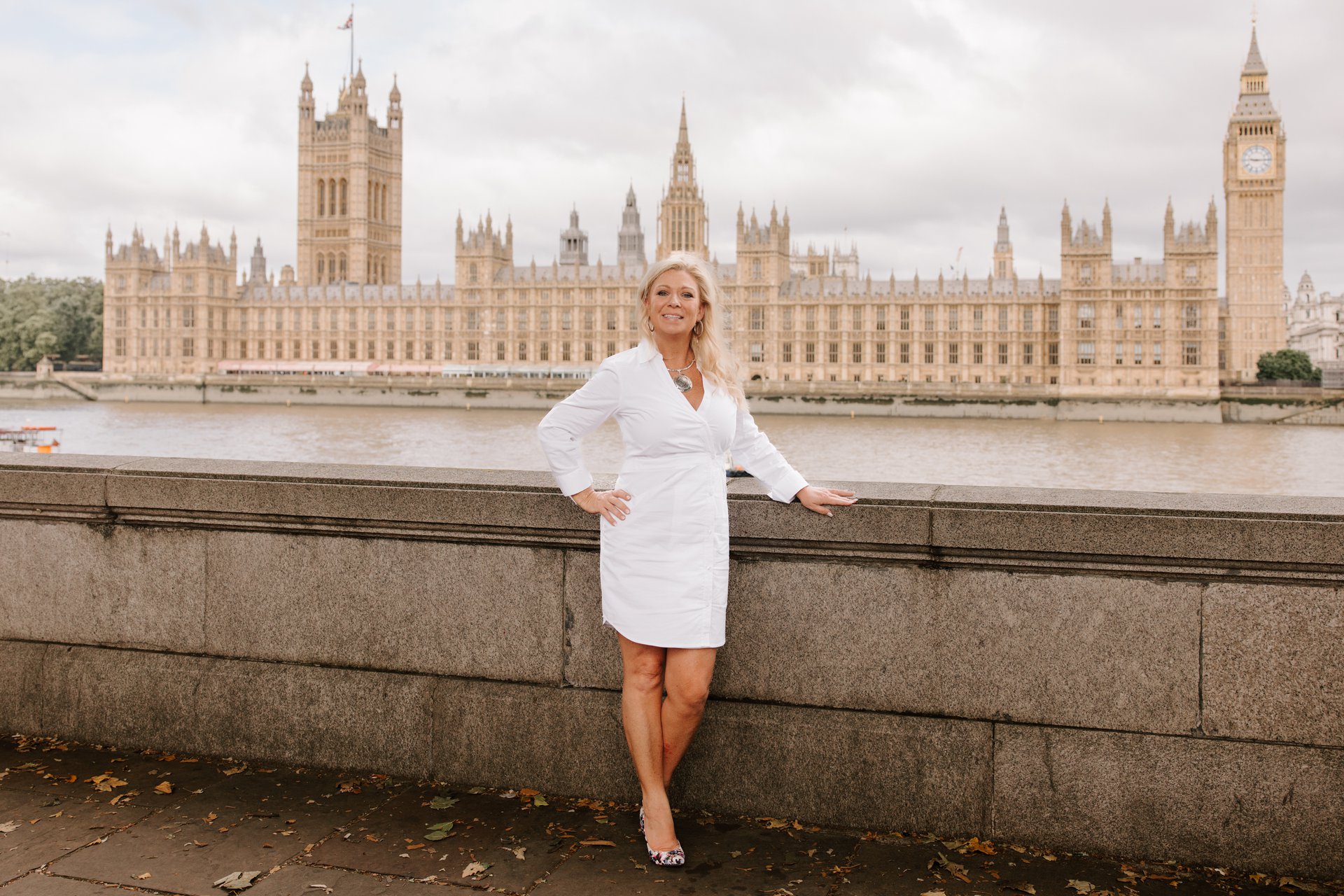 London-United Kingdom-travel-story-Flytographer-5