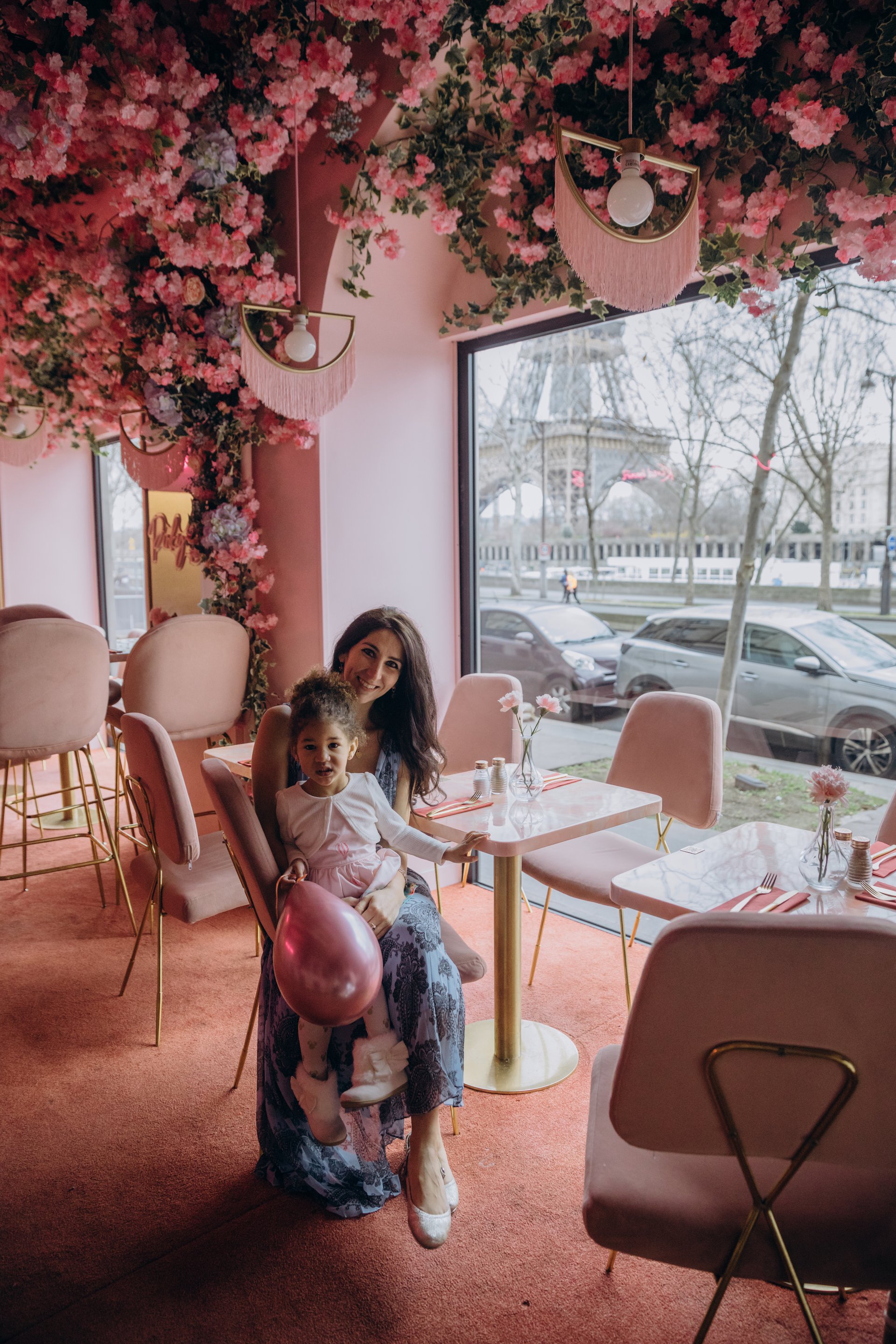 Paris-France-travel-story-Flytographer-36